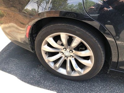 2019 Chrysler 300 Limited