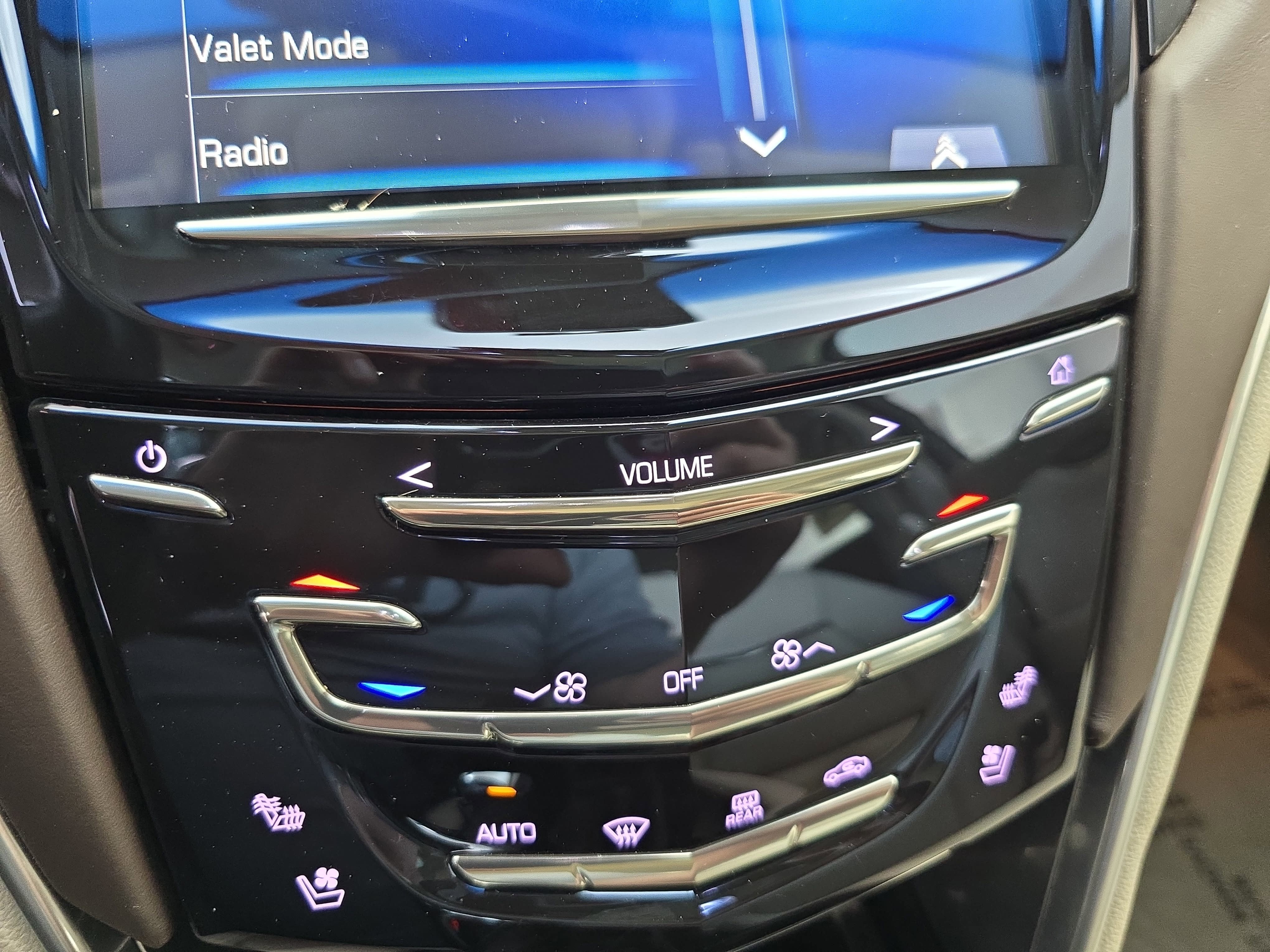 2013 Cadillac XTS Platinum