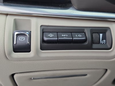 2013 Cadillac XTS Platinum