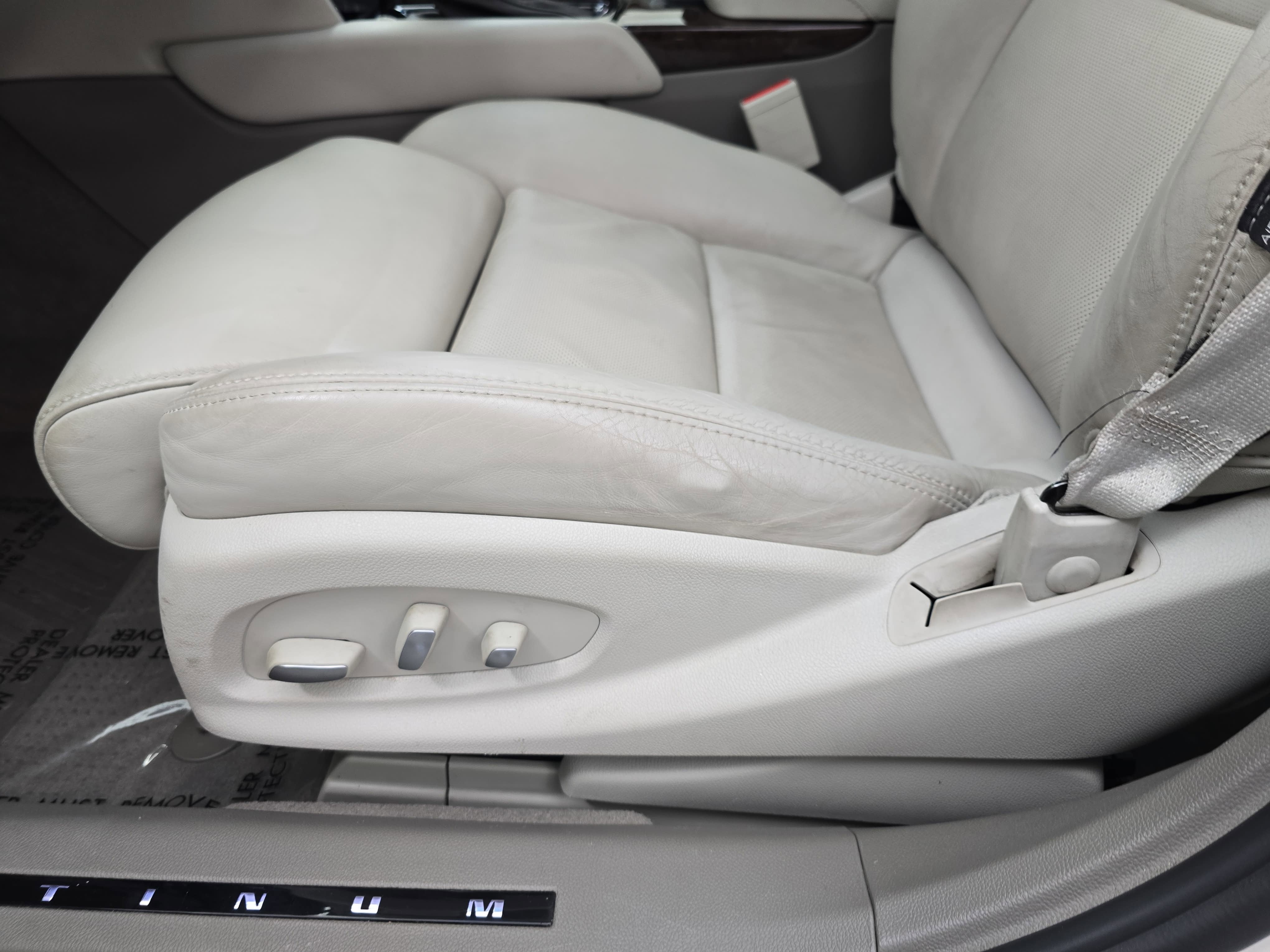 2013 Cadillac XTS Platinum