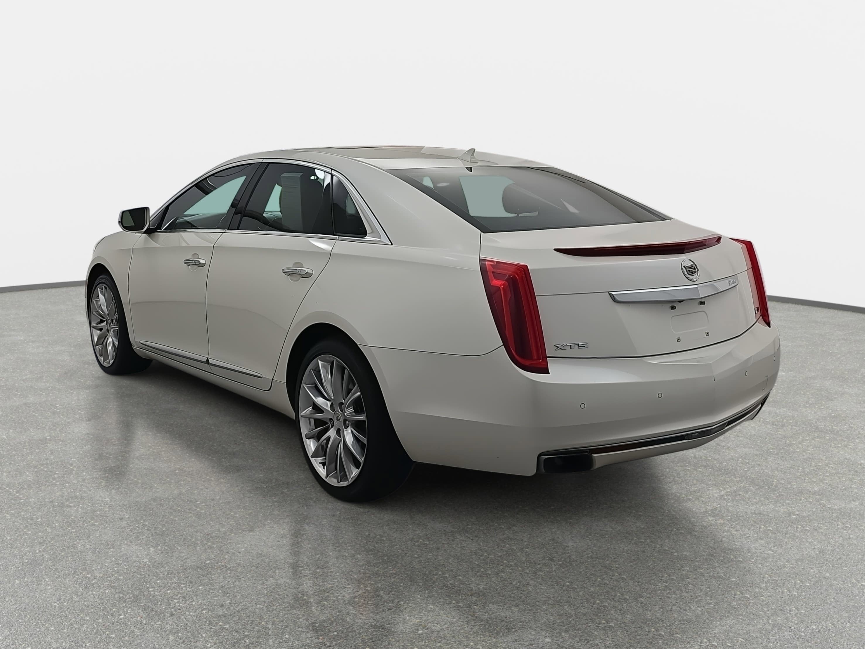 2013 Cadillac XTS Platinum