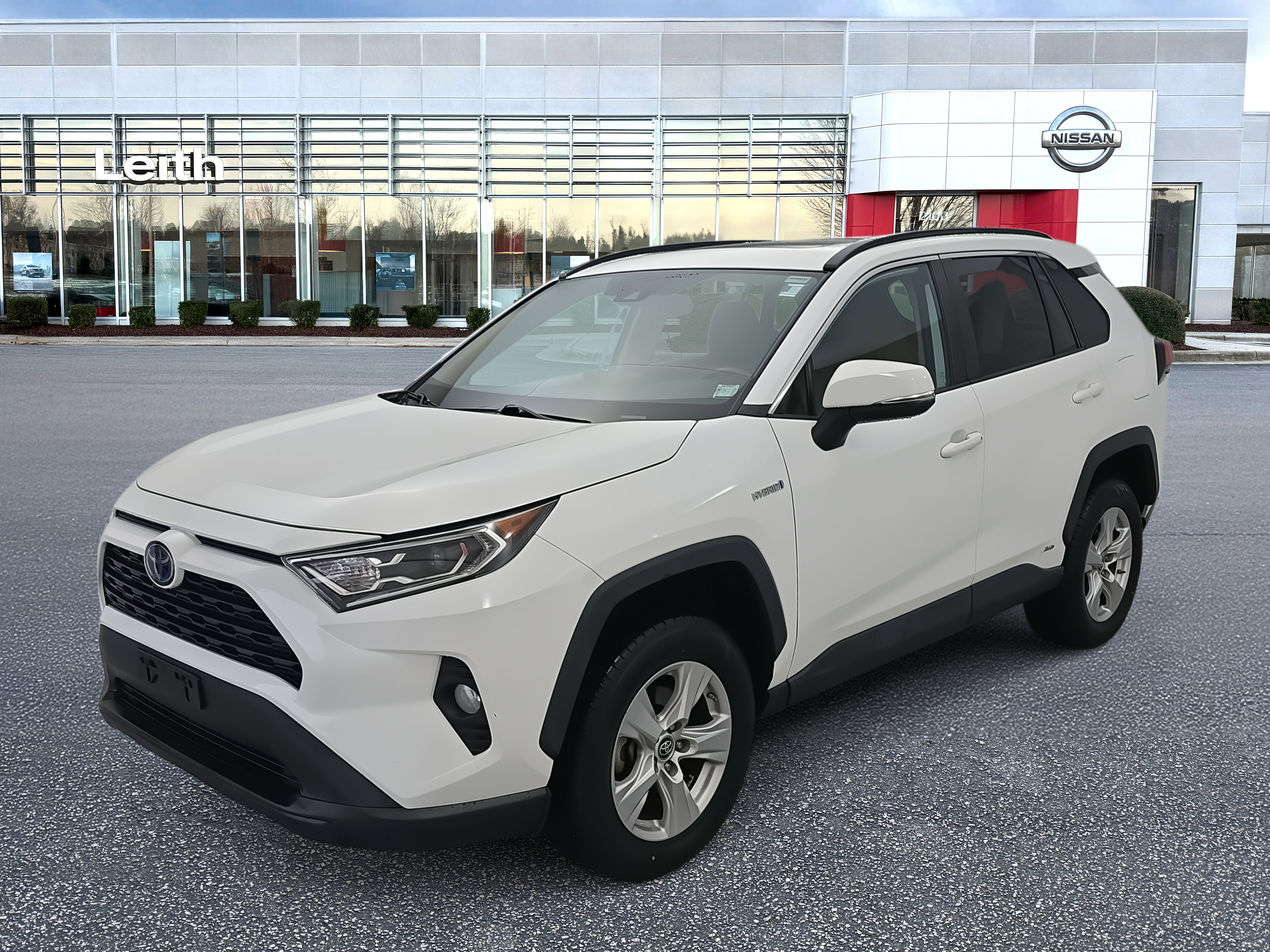 2019 Toyota RAV4 Hybrid XLE
