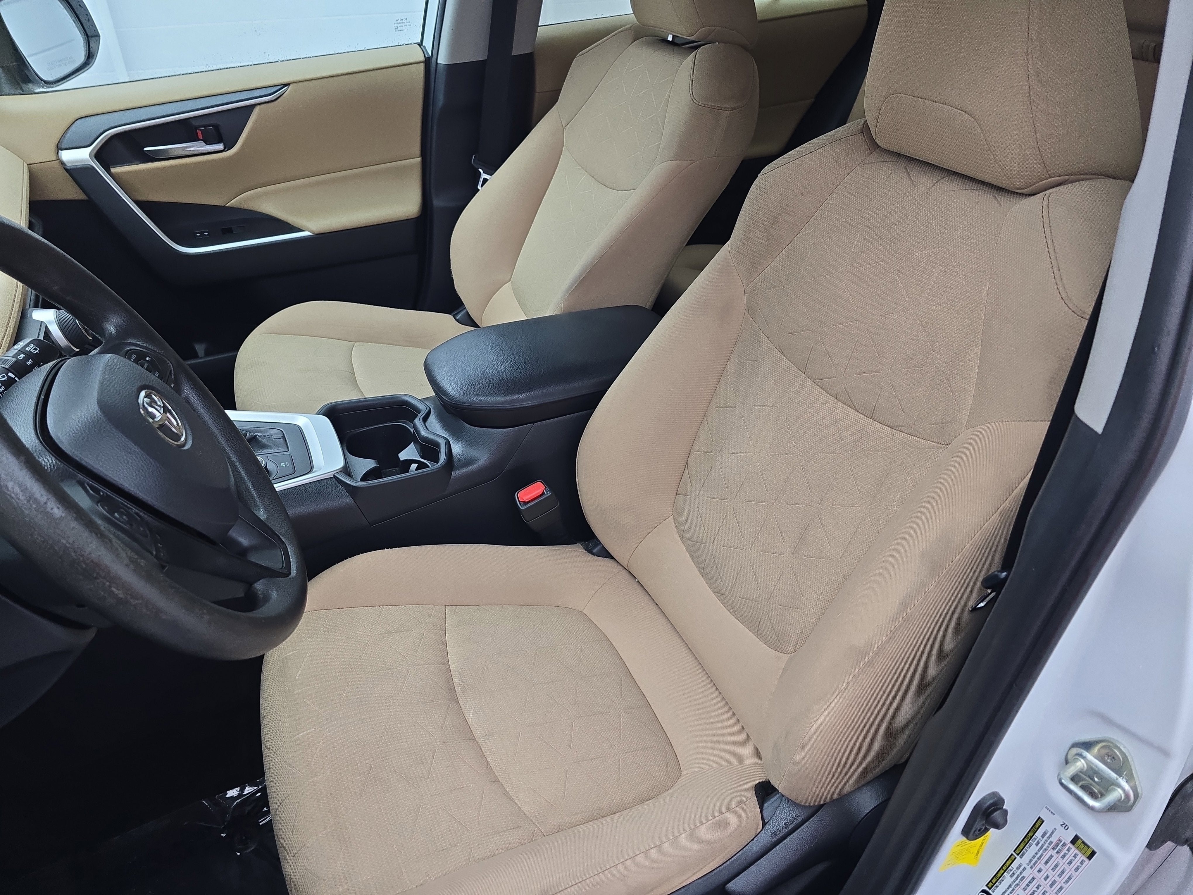 2019 Toyota RAV4 Hybrid XLE