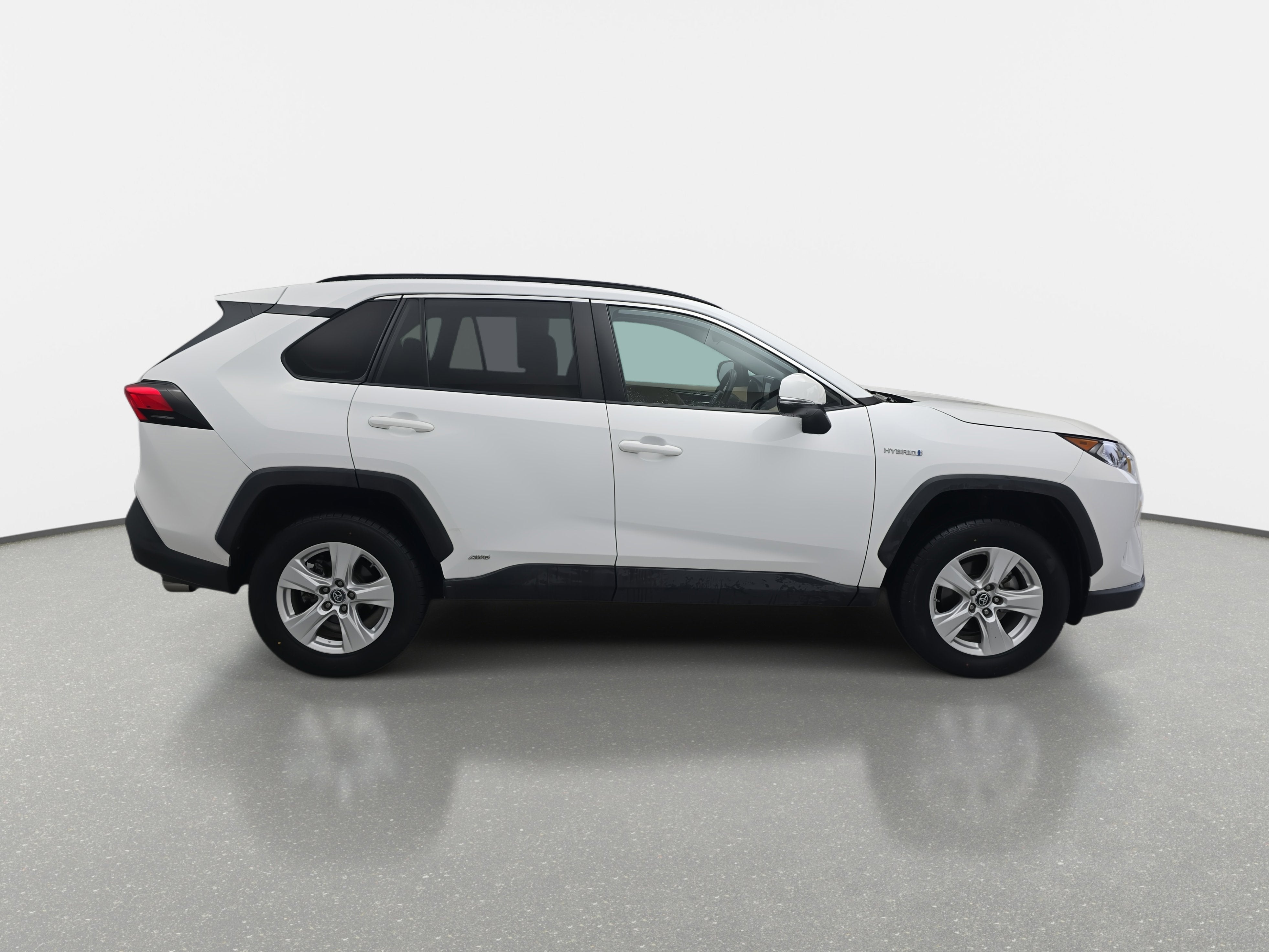 2019 Toyota RAV4 Hybrid XLE
