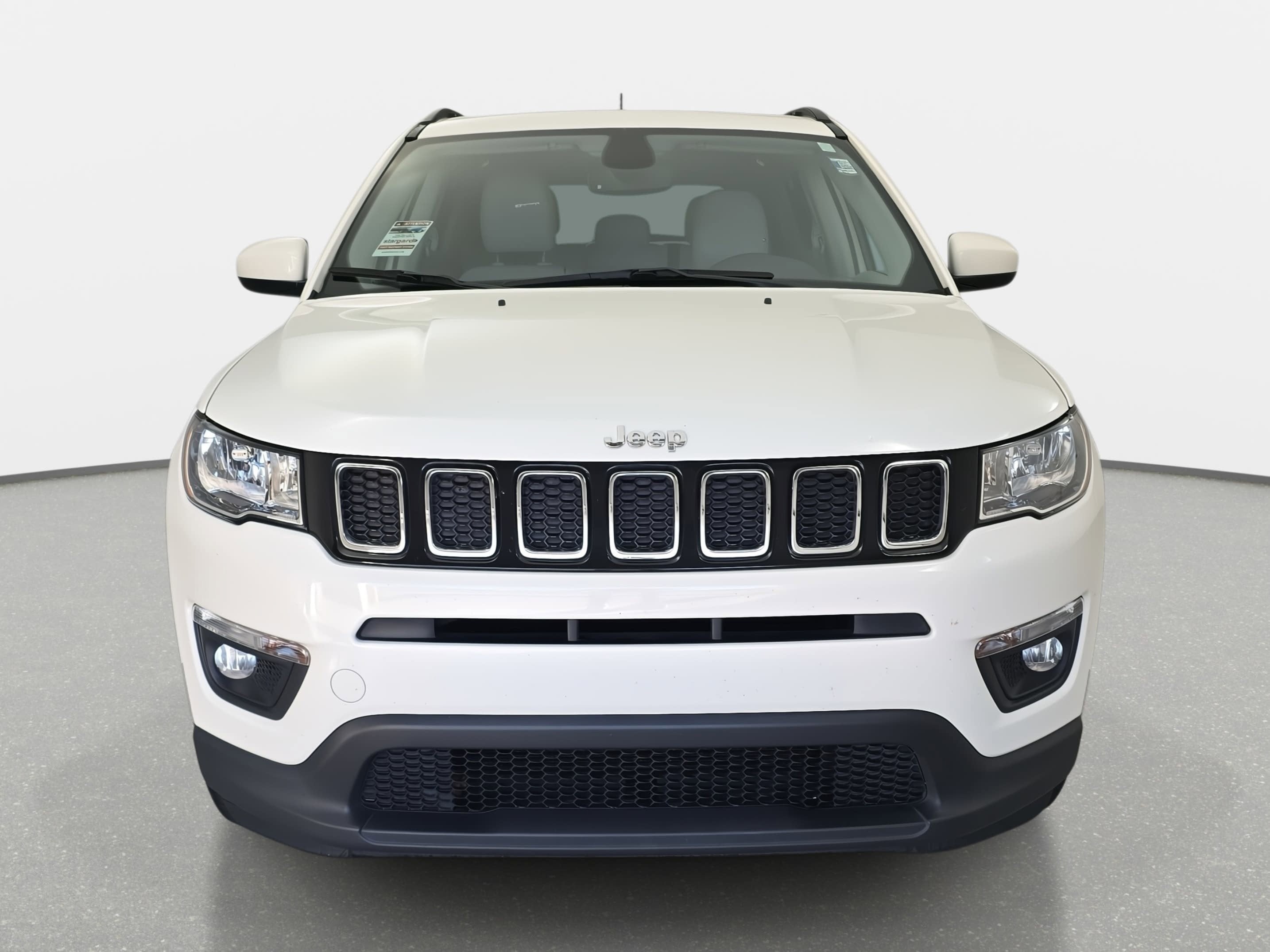 2019 Jeep Compass Latitude w/Sun/Wheel Pkg