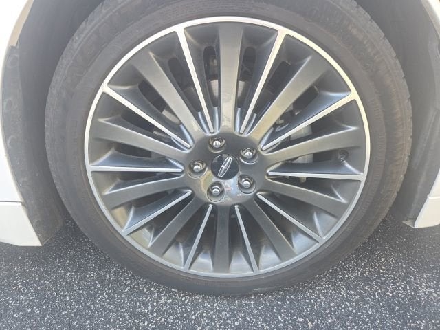 2015 Lincoln MKZ Base