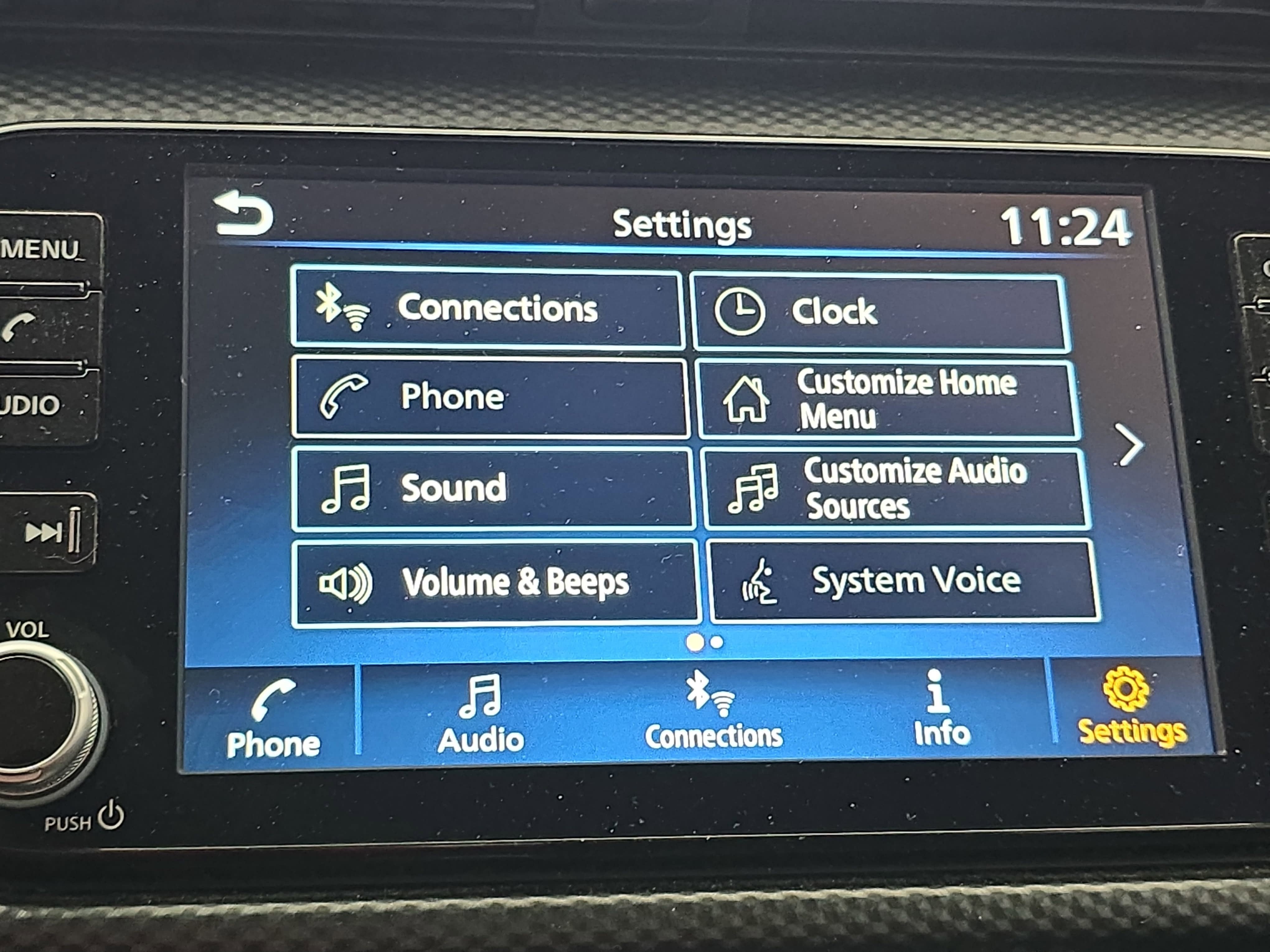 2023 Nissan Kicks SV