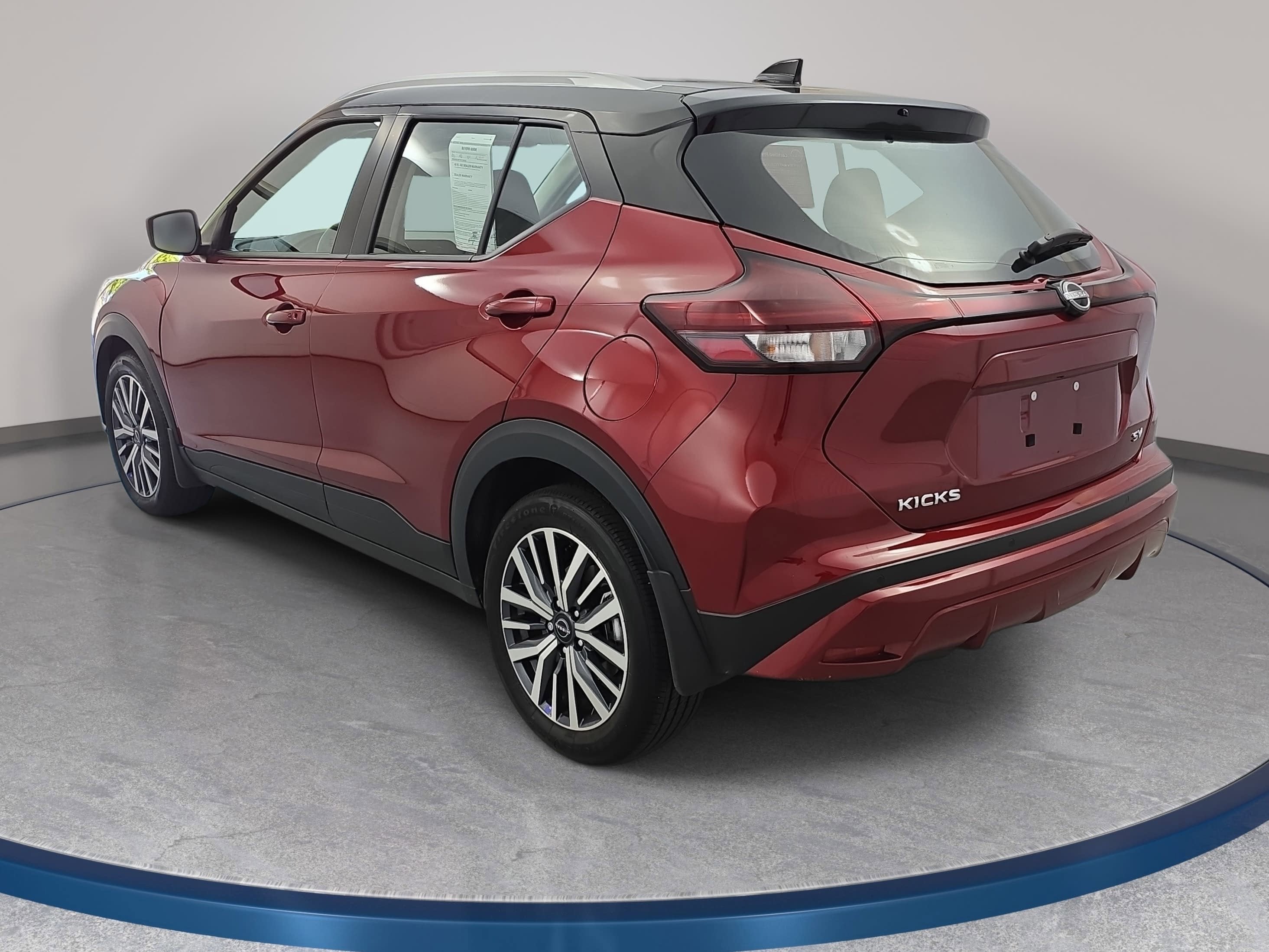 2023 Nissan Kicks SV