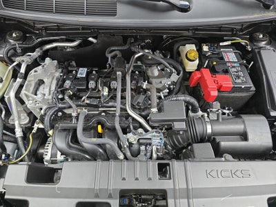 2025 Nissan Kicks SR