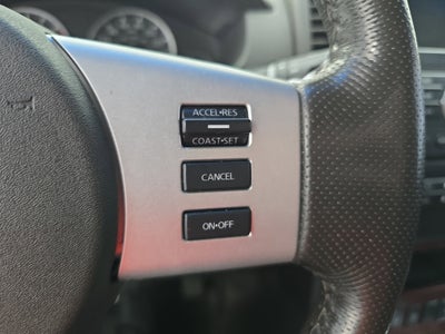 2010 Nissan Pathfinder LE