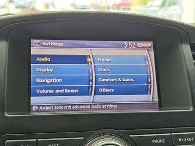 2010 Nissan Pathfinder LE