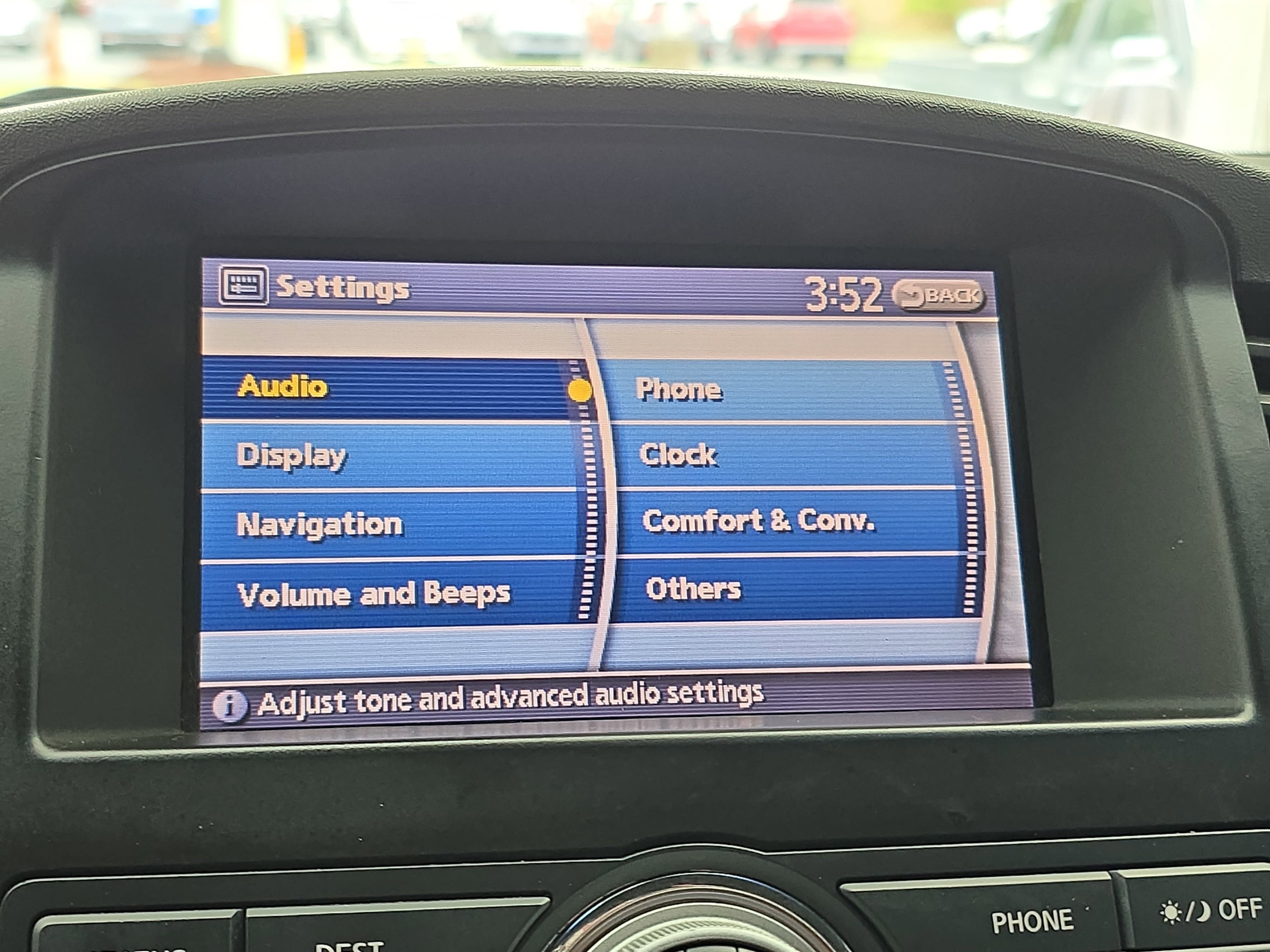 2010 Nissan Pathfinder LE