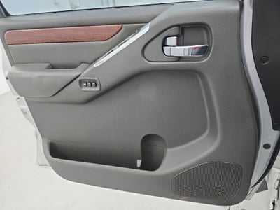 2010 Nissan Pathfinder LE