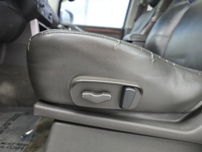 2010 Nissan Pathfinder LE