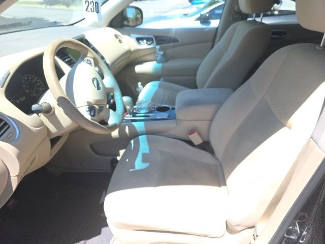 2014 Nissan Pathfinder SV