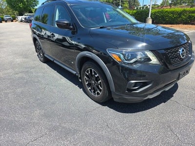 2019 Nissan Pathfinder SV