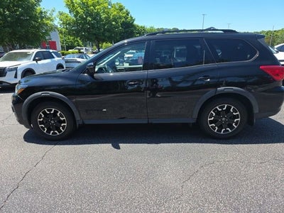 2019 Nissan Pathfinder SV