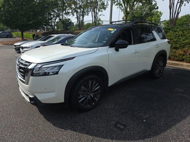 2024 Nissan Pathfinder SL