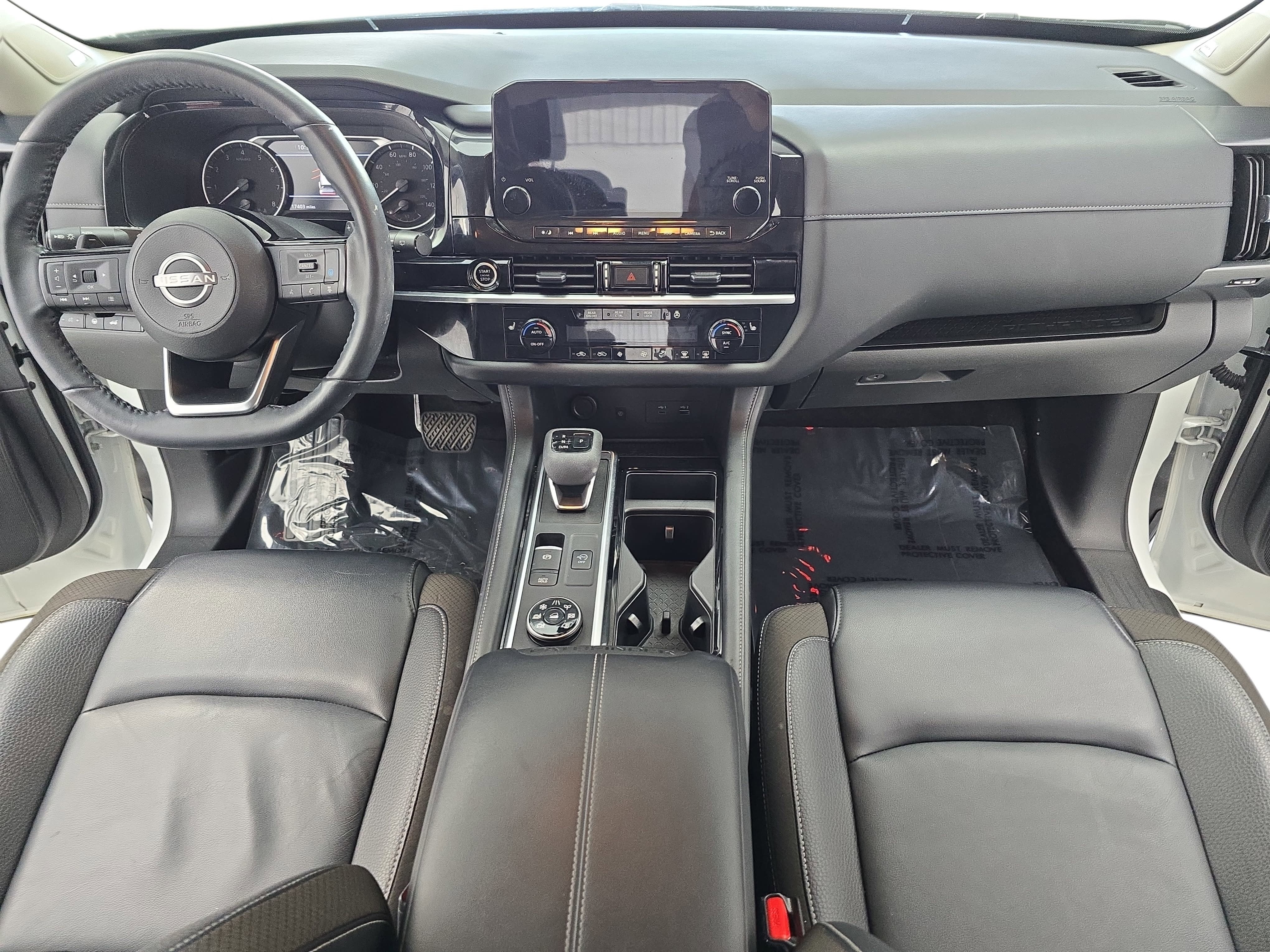 2024 Nissan Pathfinder SL