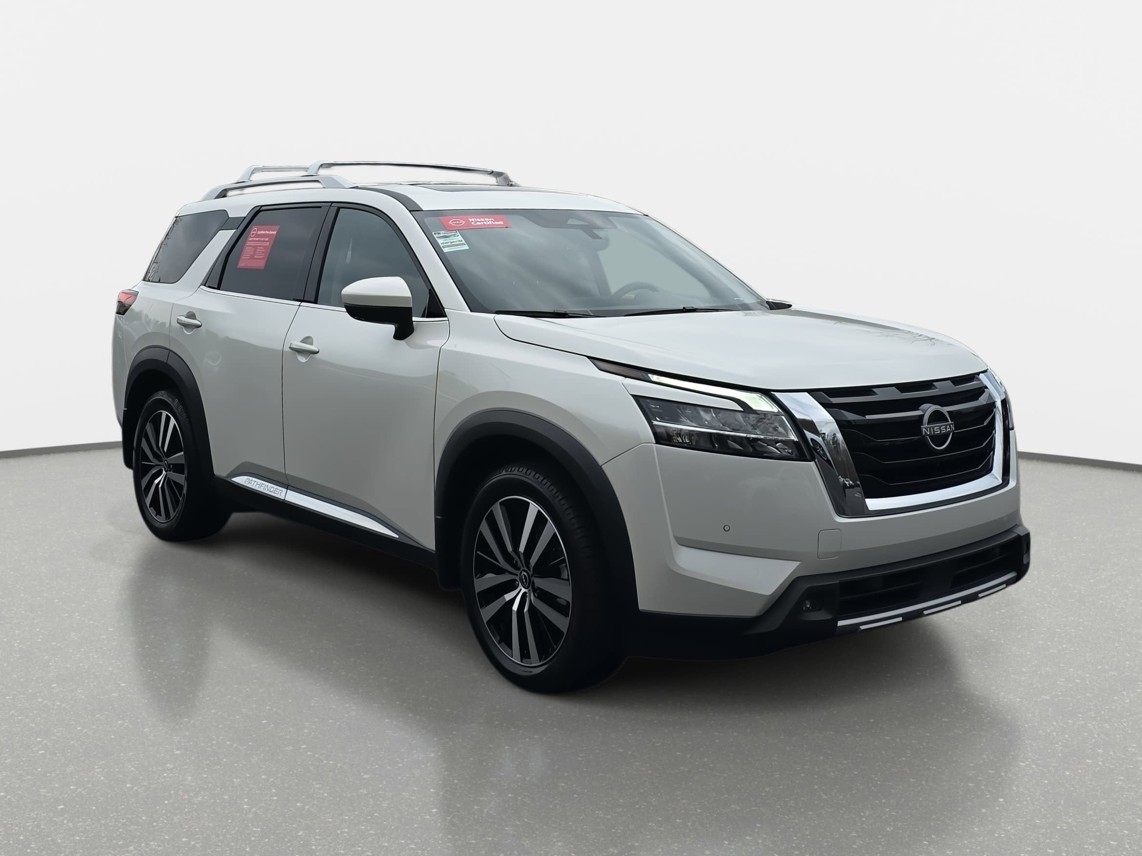 2023 Nissan Pathfinder Platinum