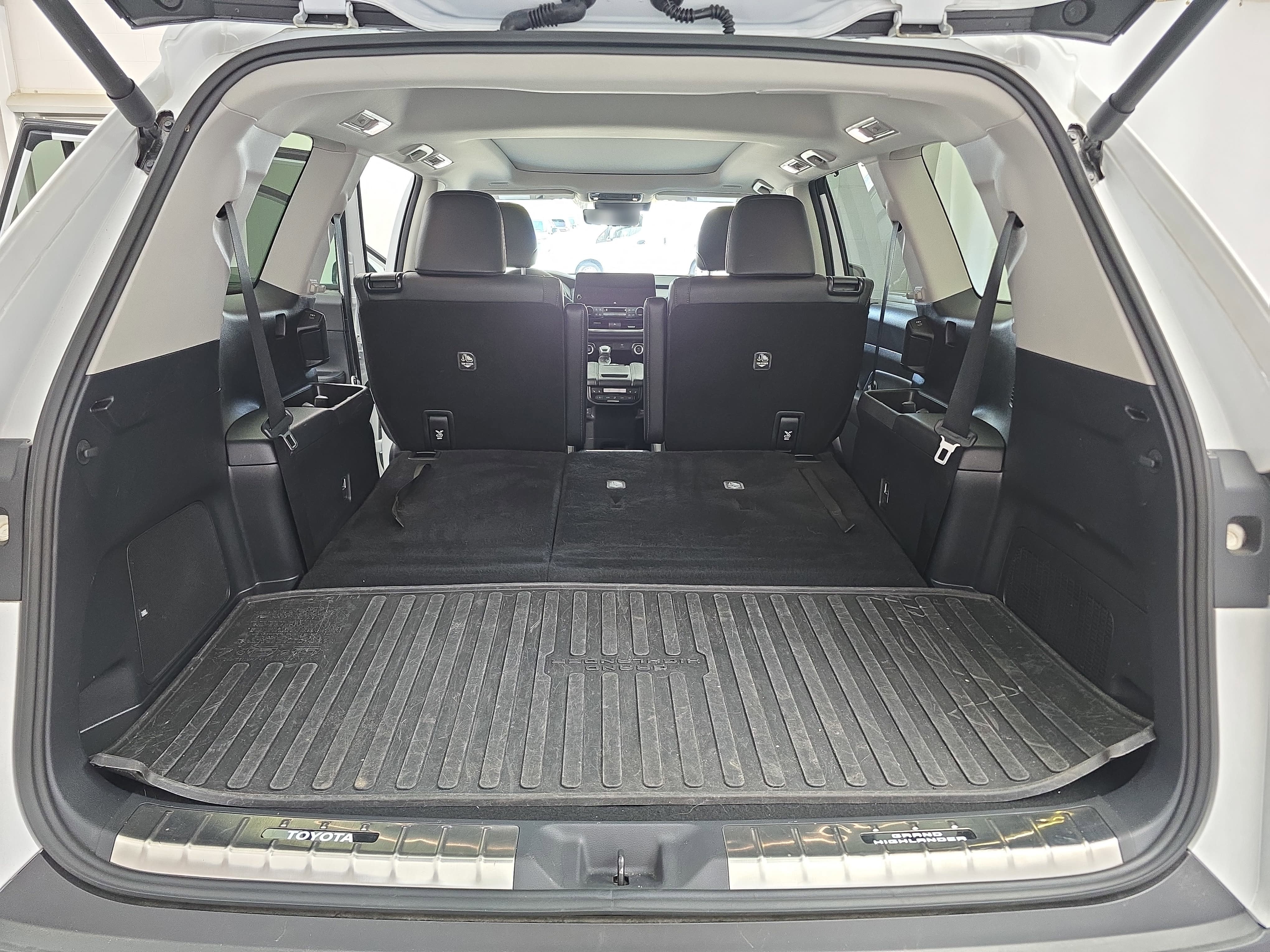 2024 Toyota Grand Highlander Platinum