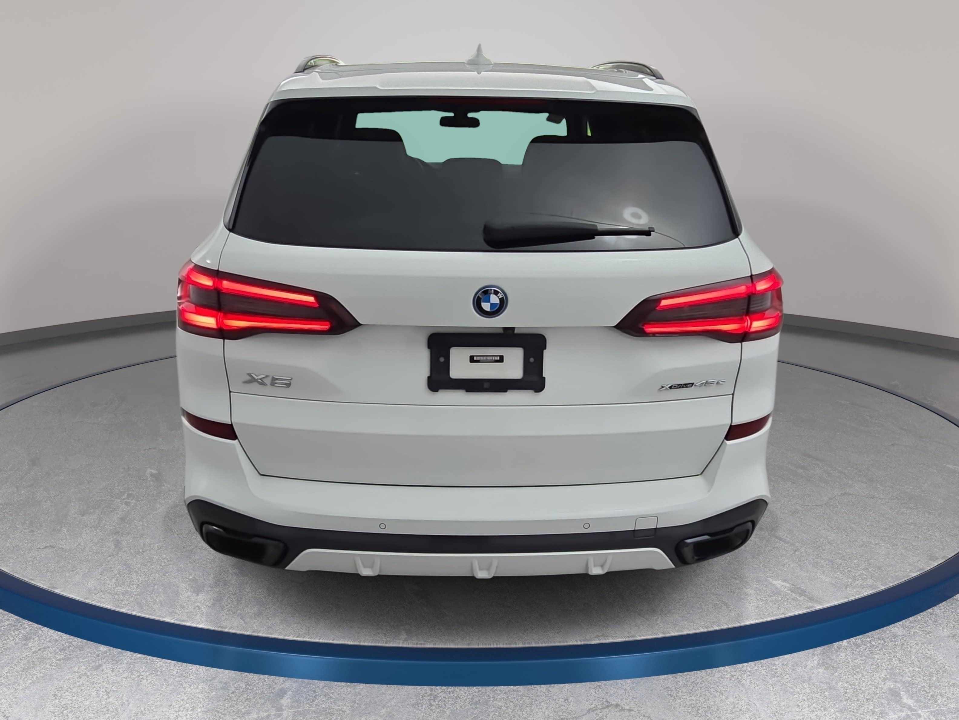 2023 BMW X5 xDrive45e