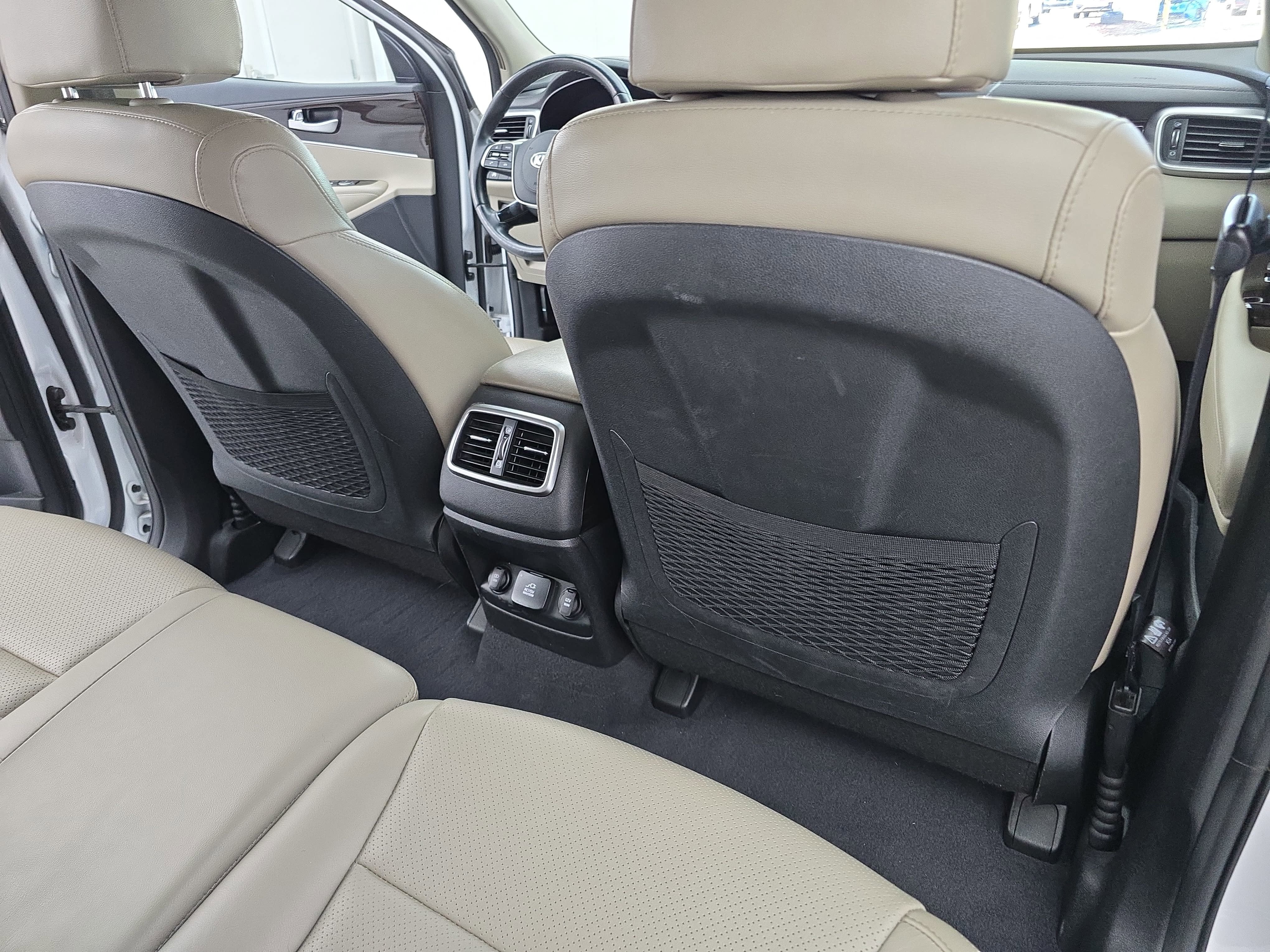2019 Kia Sorento EX V6