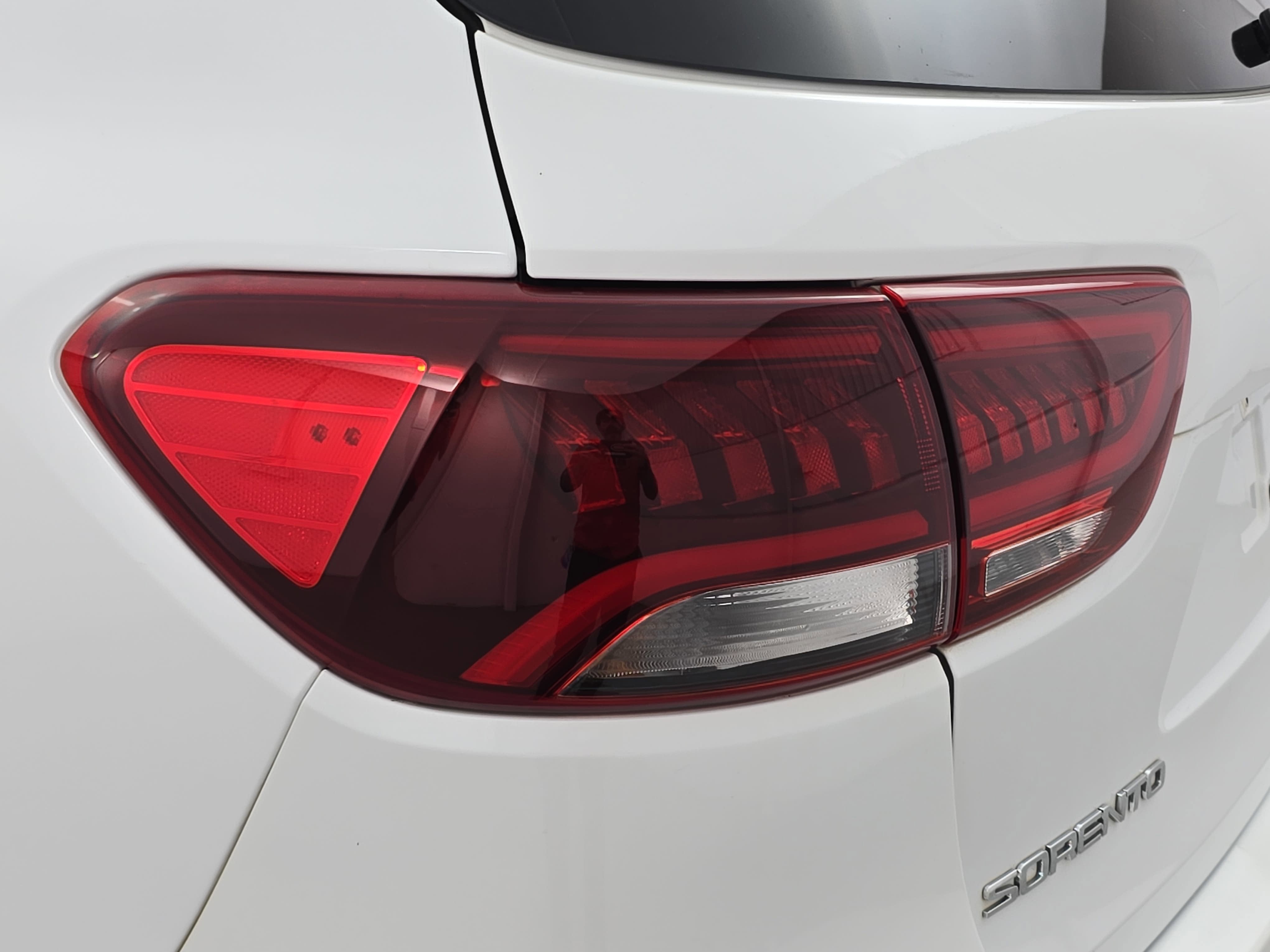 2019 Kia Sorento EX V6
