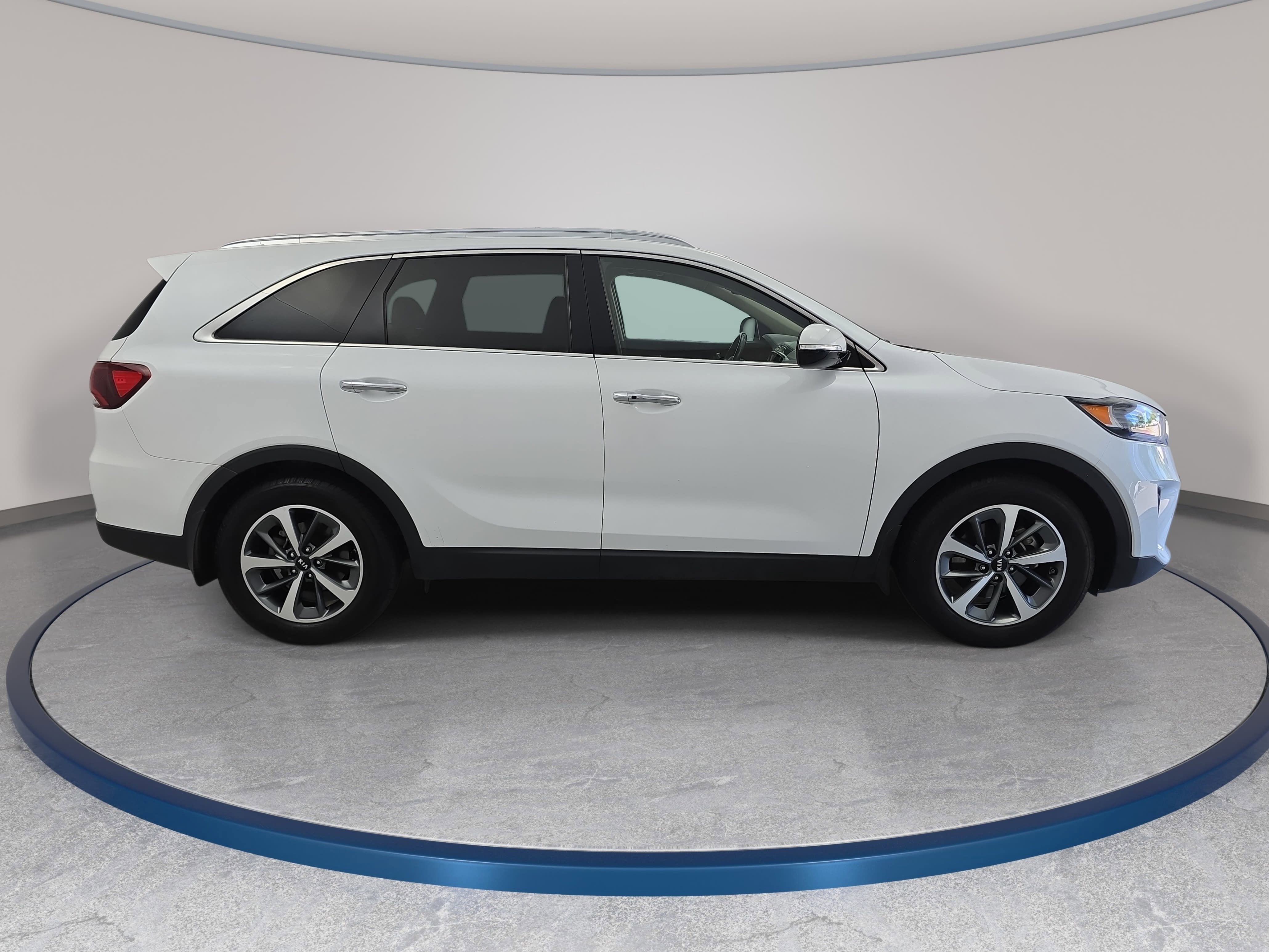 2019 Kia Sorento EX V6