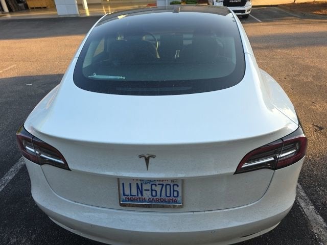 2022 Tesla Model 3 Base