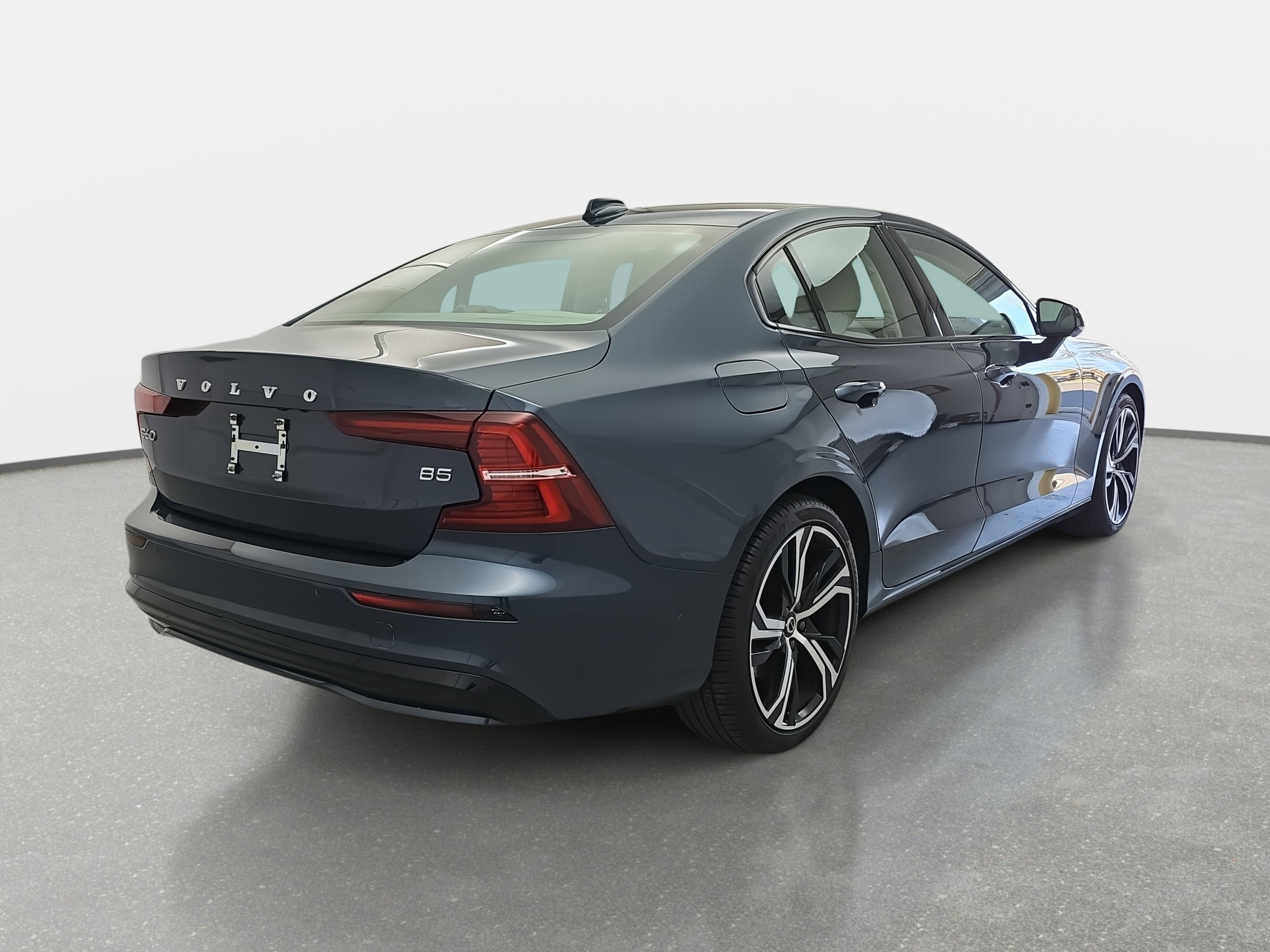2025 Volvo S60 Plus