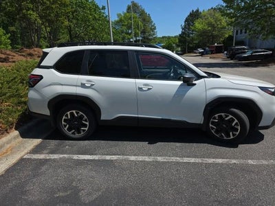 2025 Subaru Forester Premium
