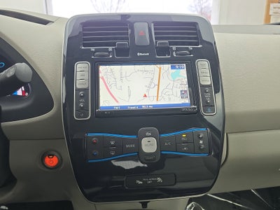 2012 Nissan LEAF SL