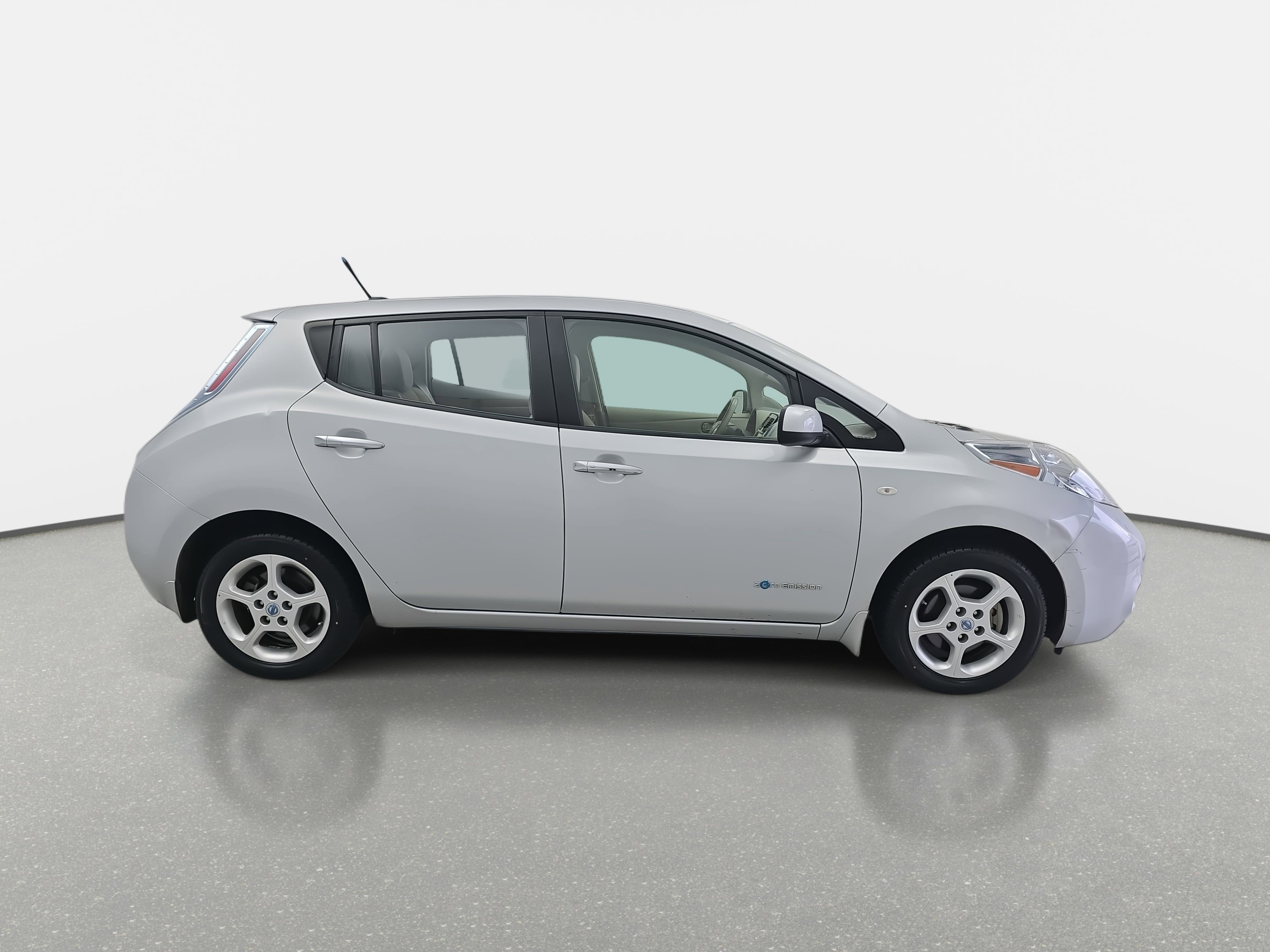 2012 Nissan LEAF SL
