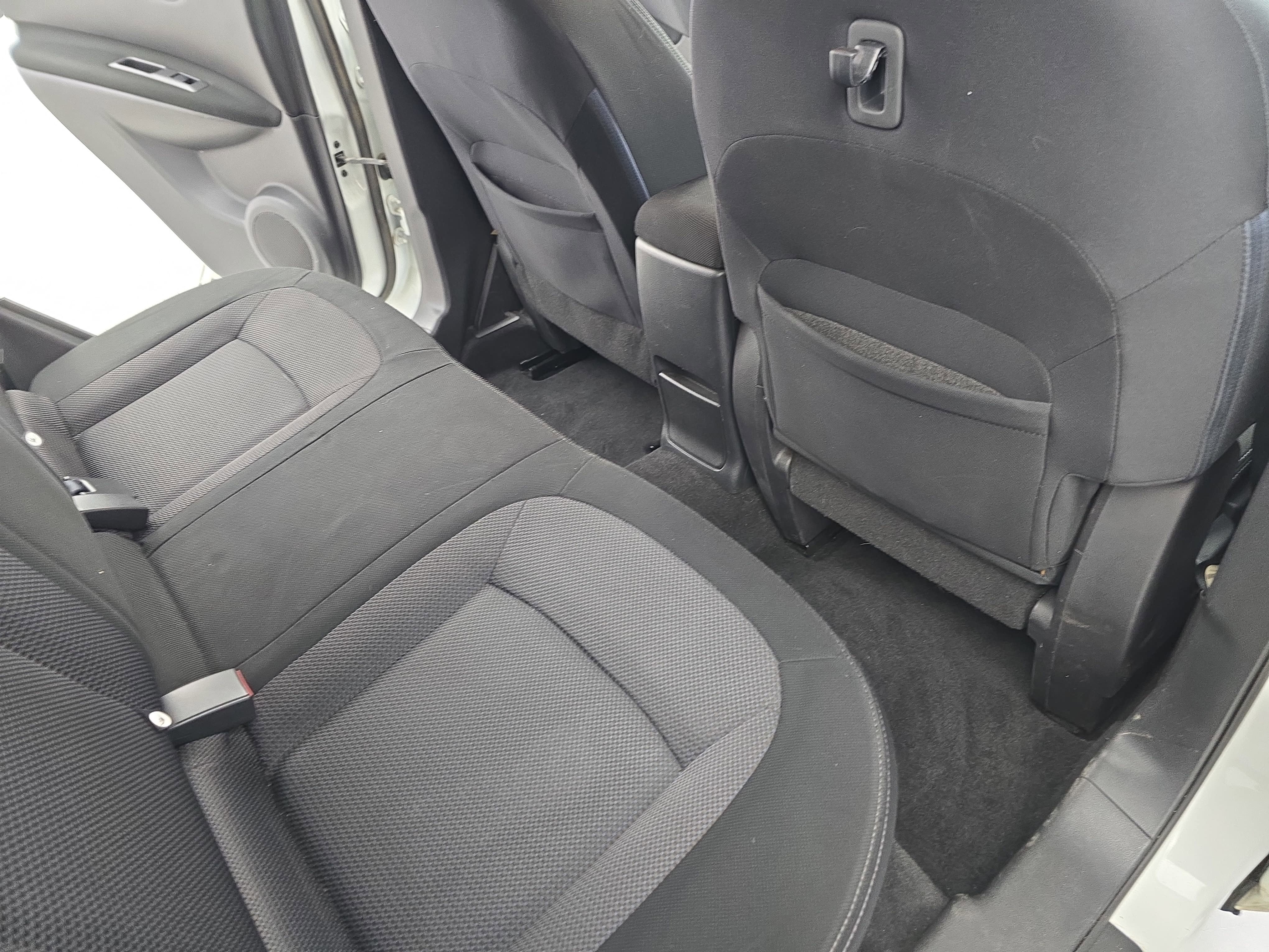 2012 Nissan Rogue SV