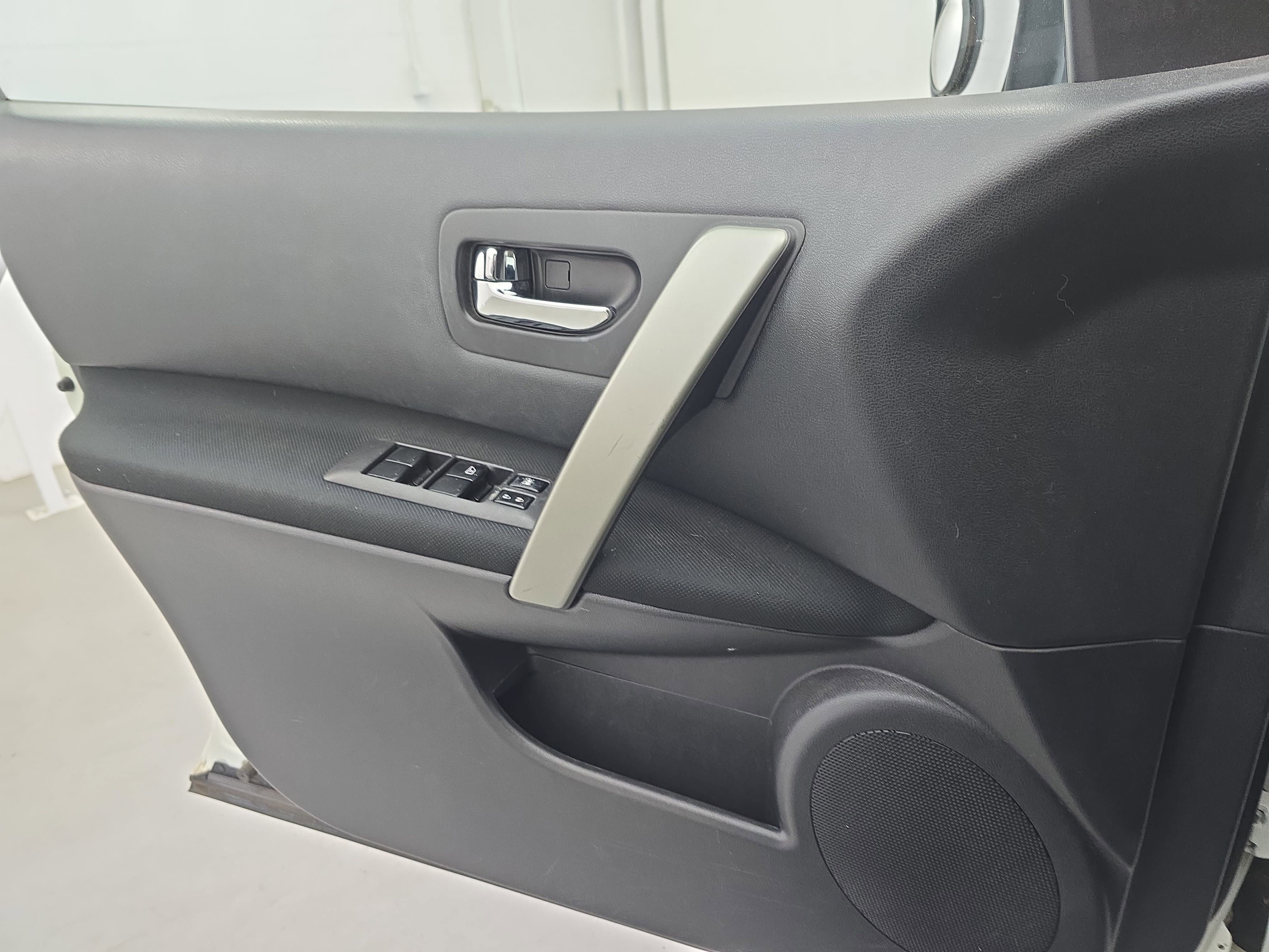 2012 Nissan Rogue SV