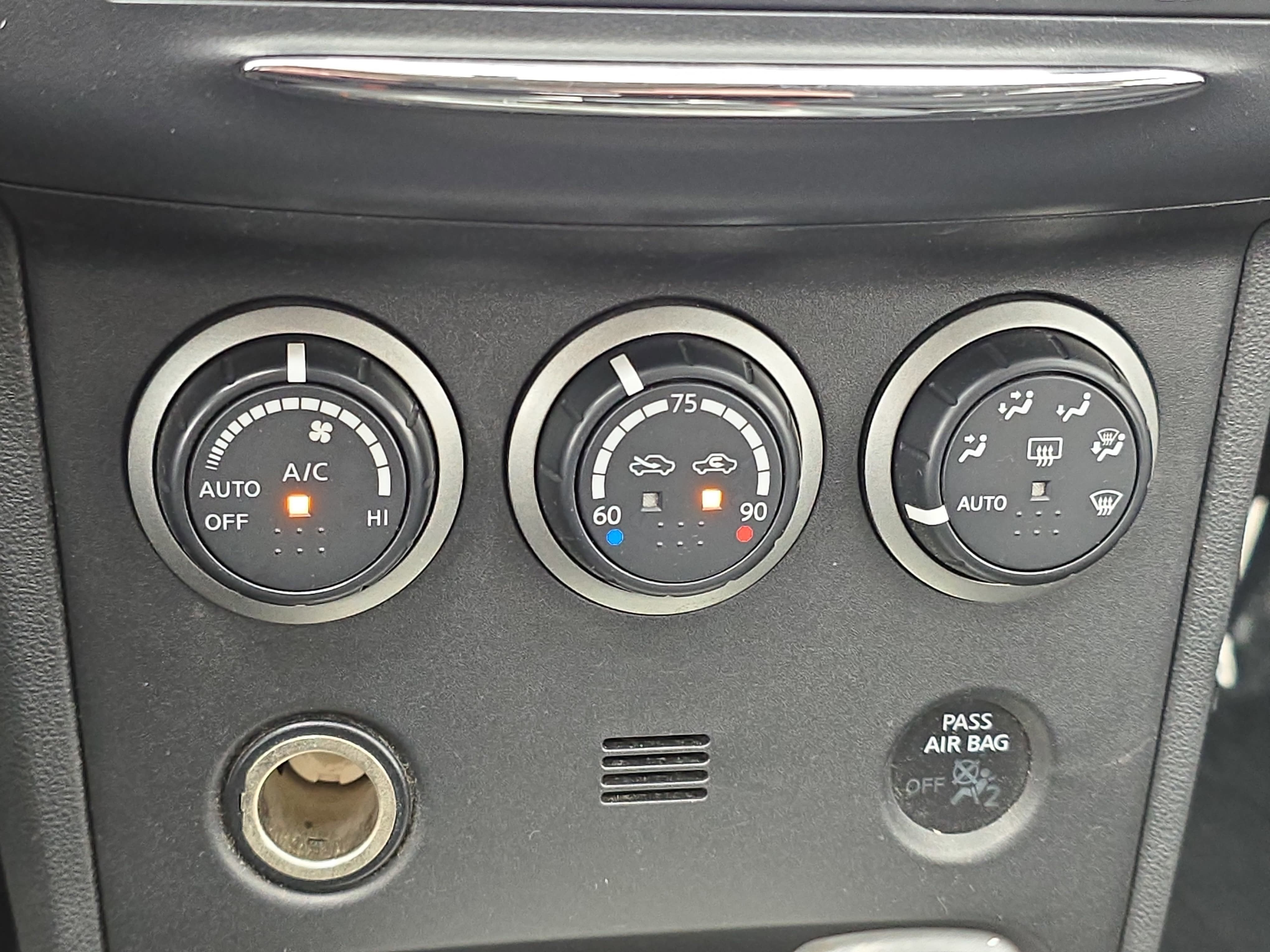 2012 Nissan Rogue SV