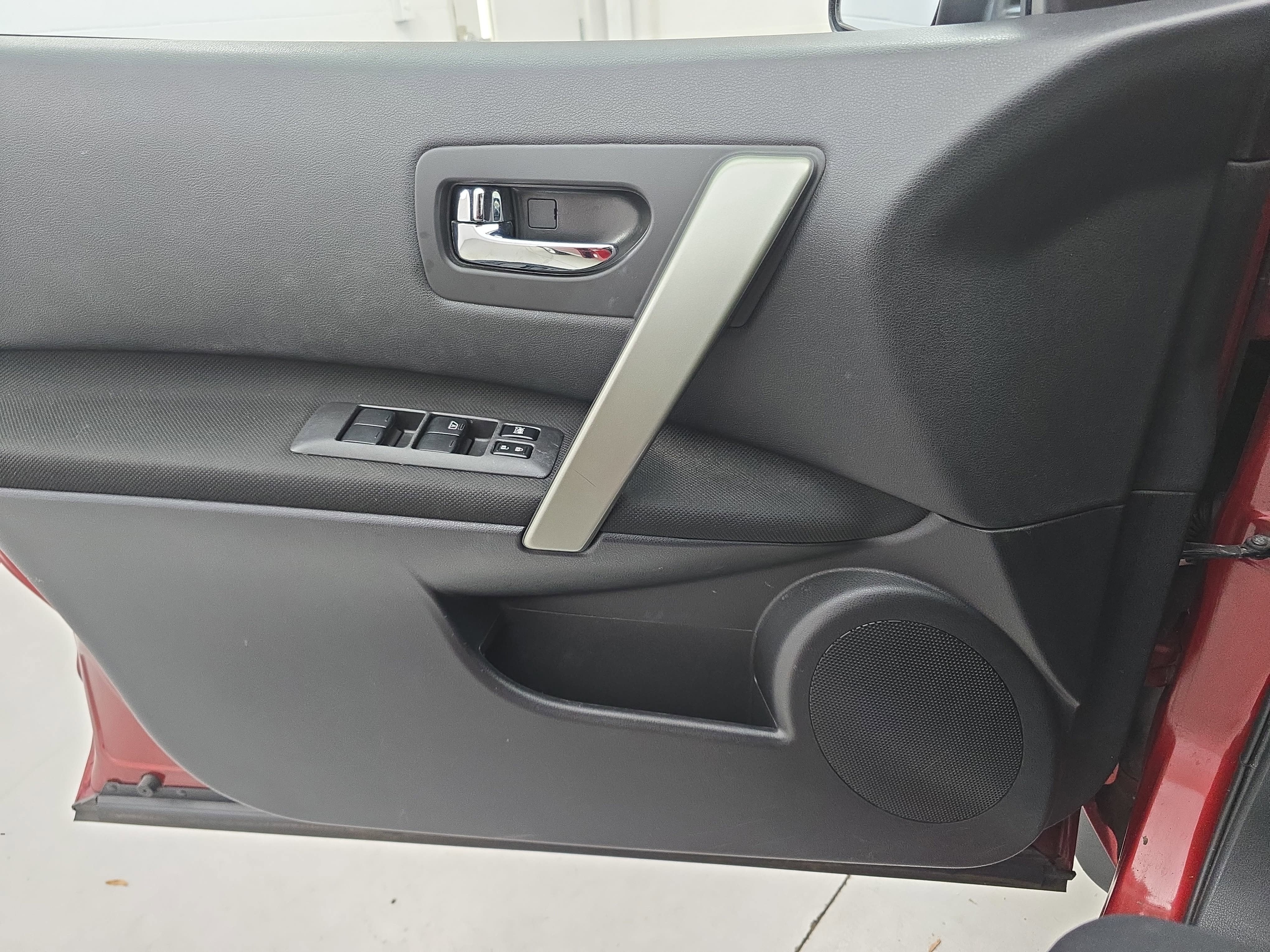 2012 Nissan Rogue SV