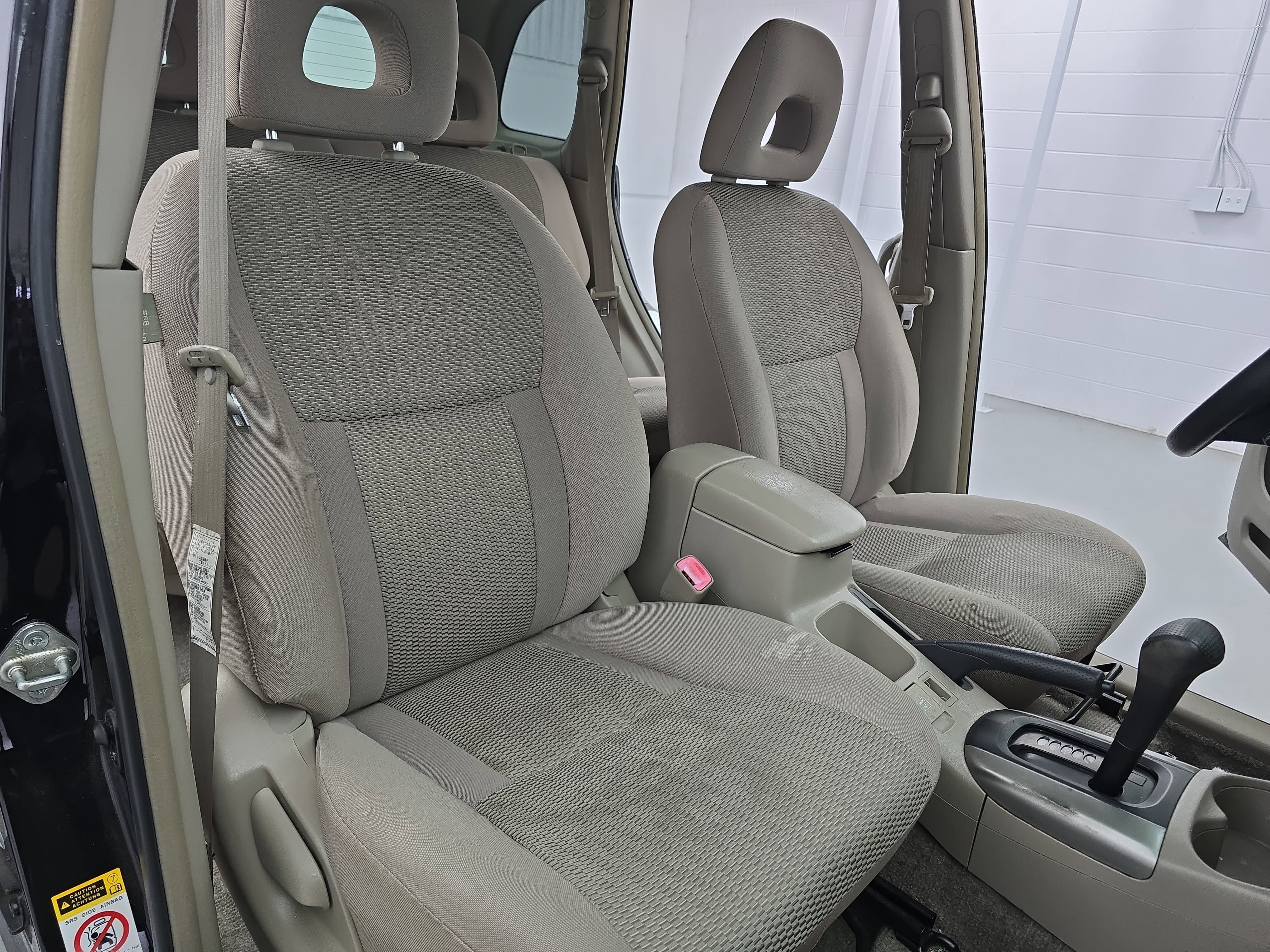 2005 Toyota RAV4 Base