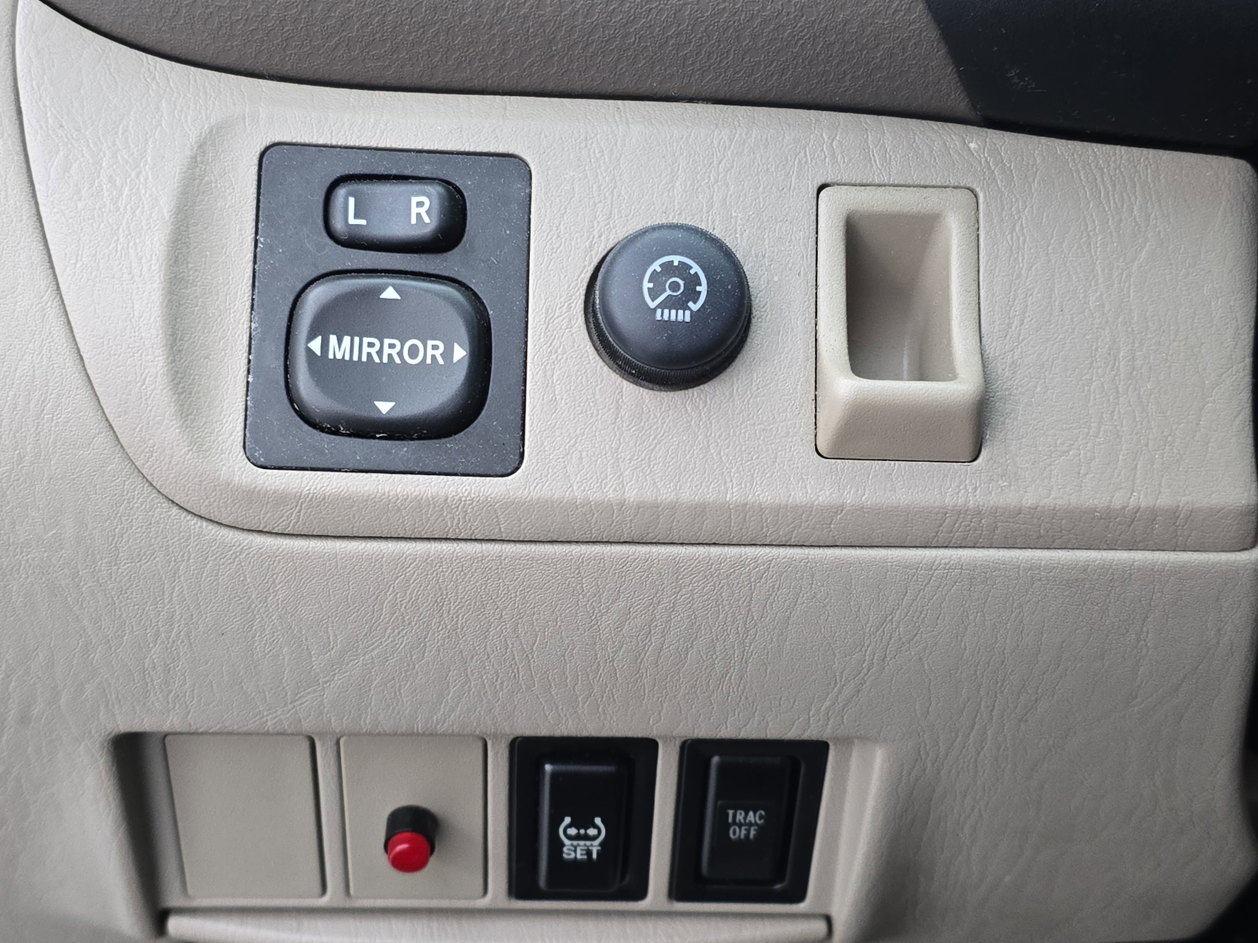 2005 Toyota RAV4 Base