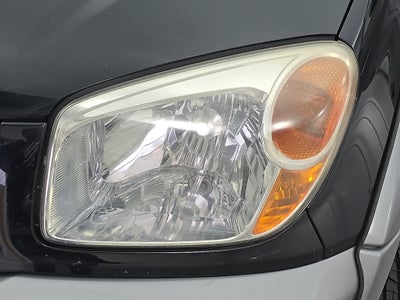 2005 Toyota RAV4 Base