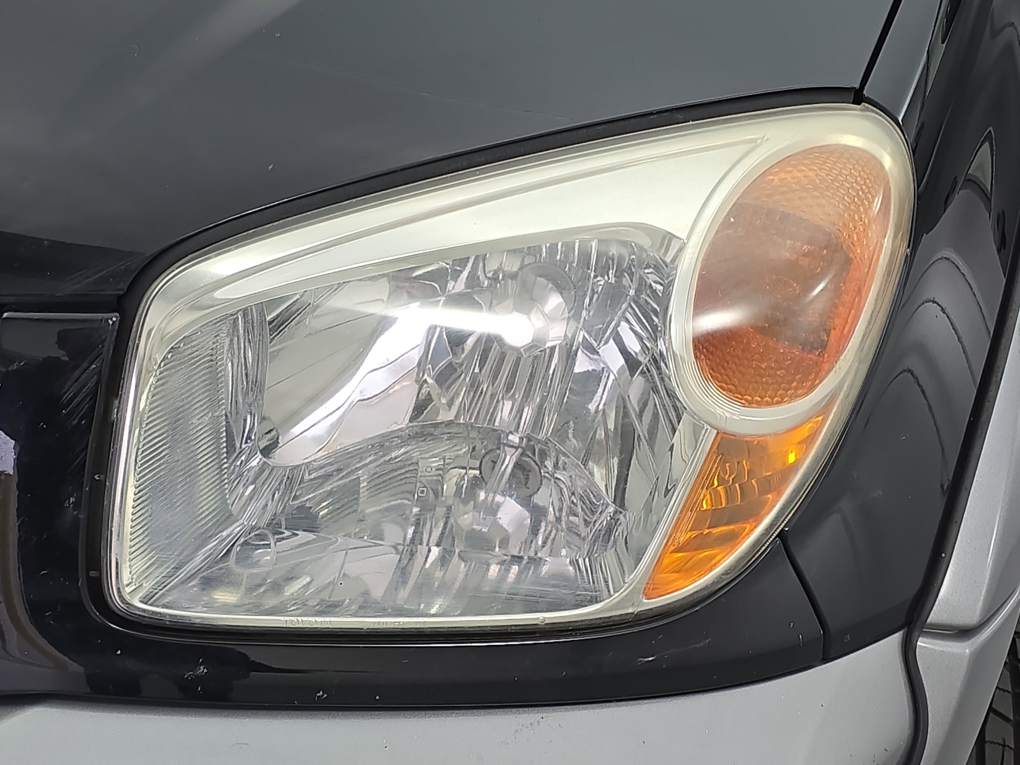 2005 Toyota RAV4 Base