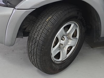 2005 Toyota RAV4 Base