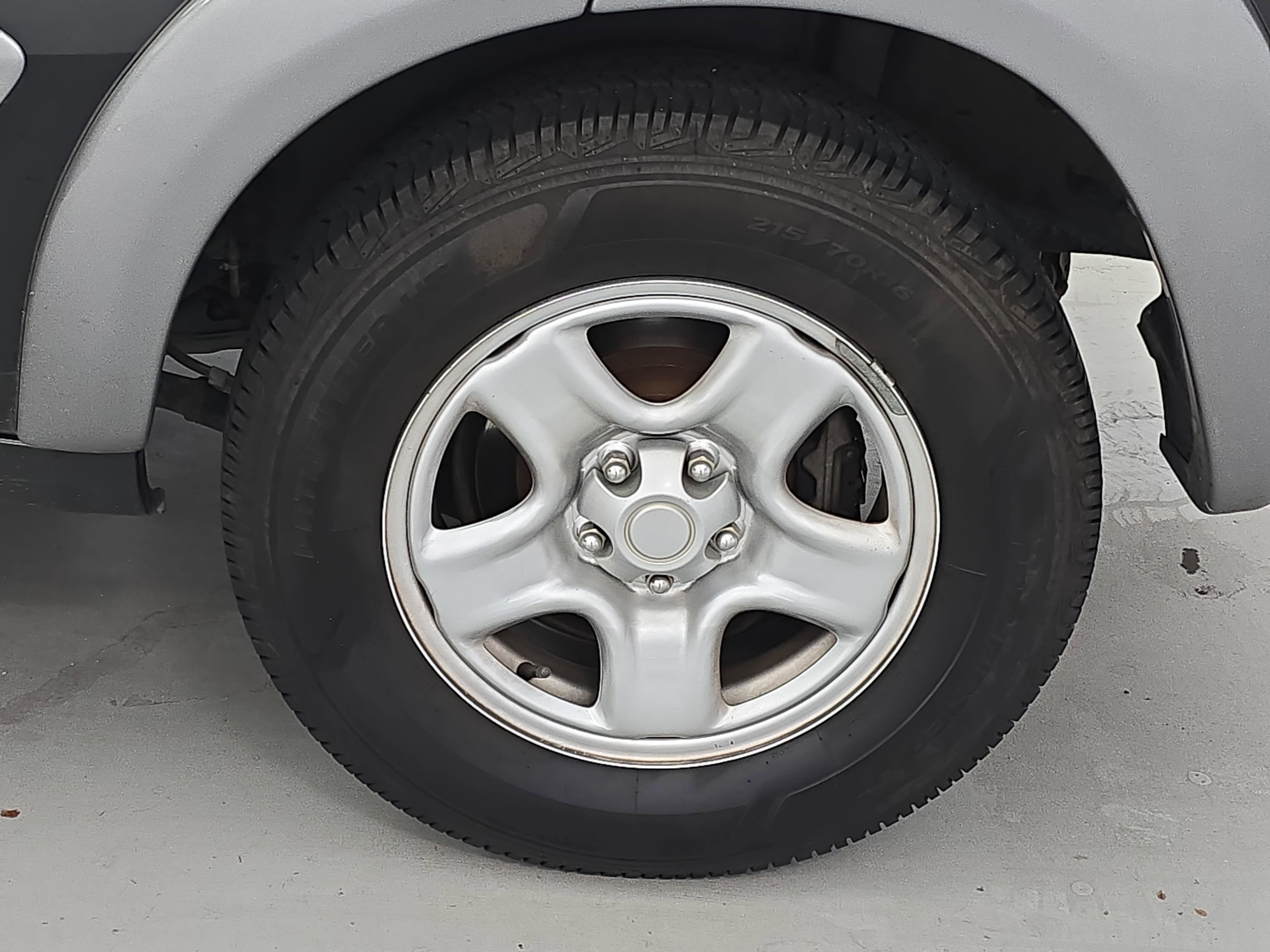 2005 Toyota RAV4 Base