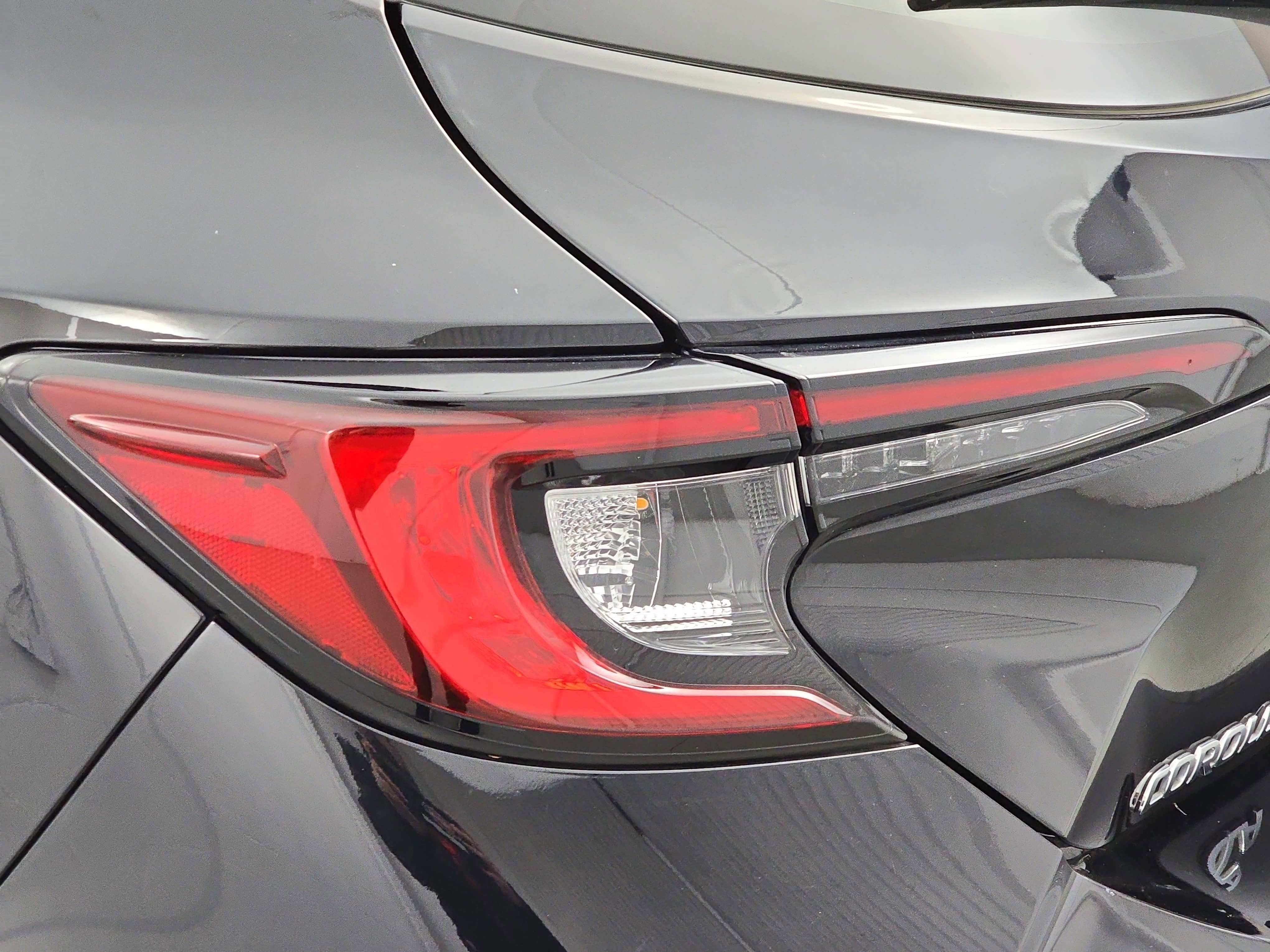 2023 Toyota Corolla Hatchback XSE