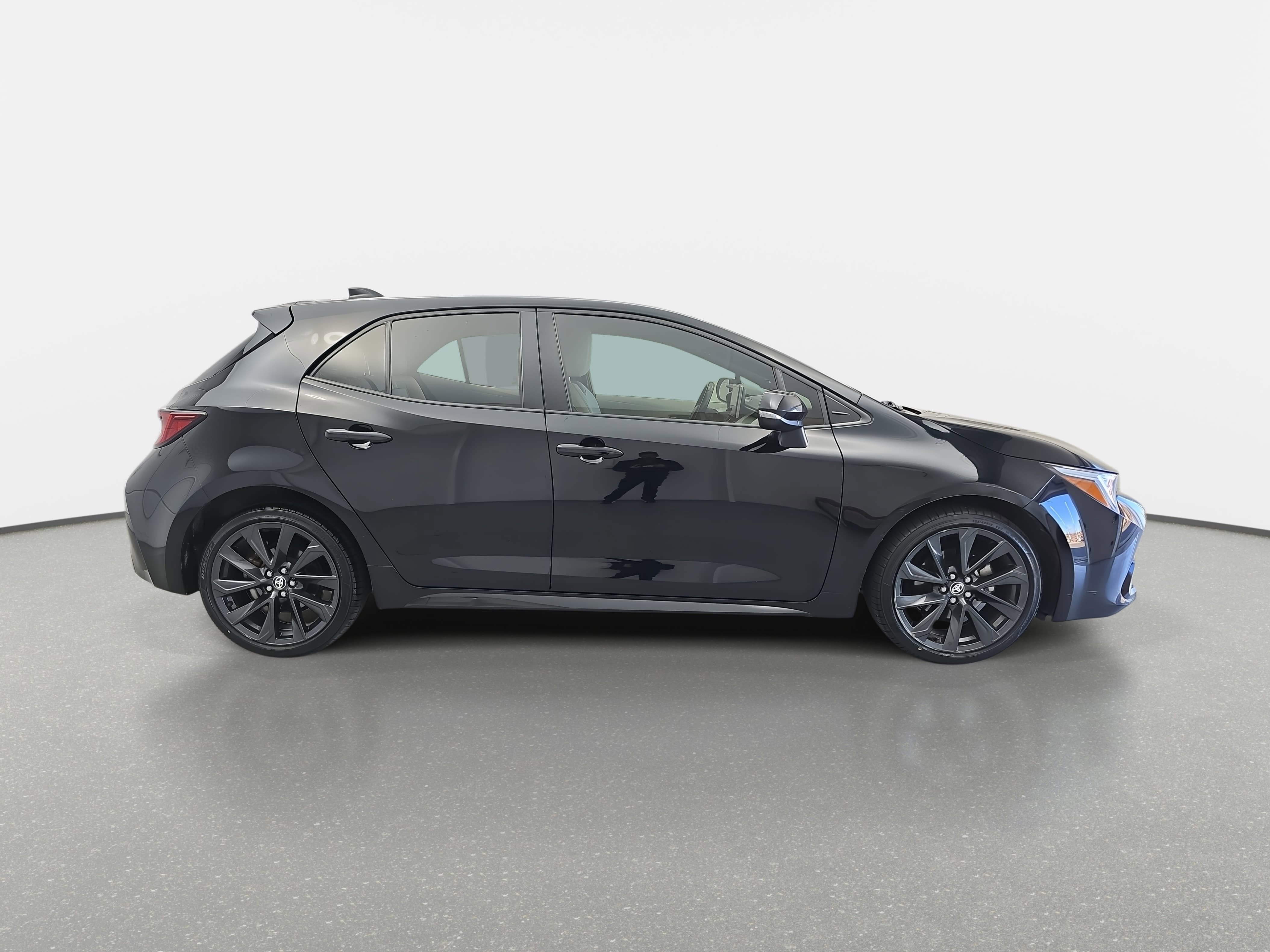 2023 Toyota Corolla Hatchback XSE