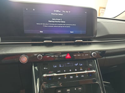 2024 Kia Carnival SX