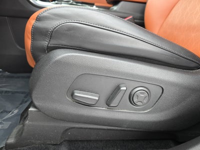 2024 Kia Carnival SX