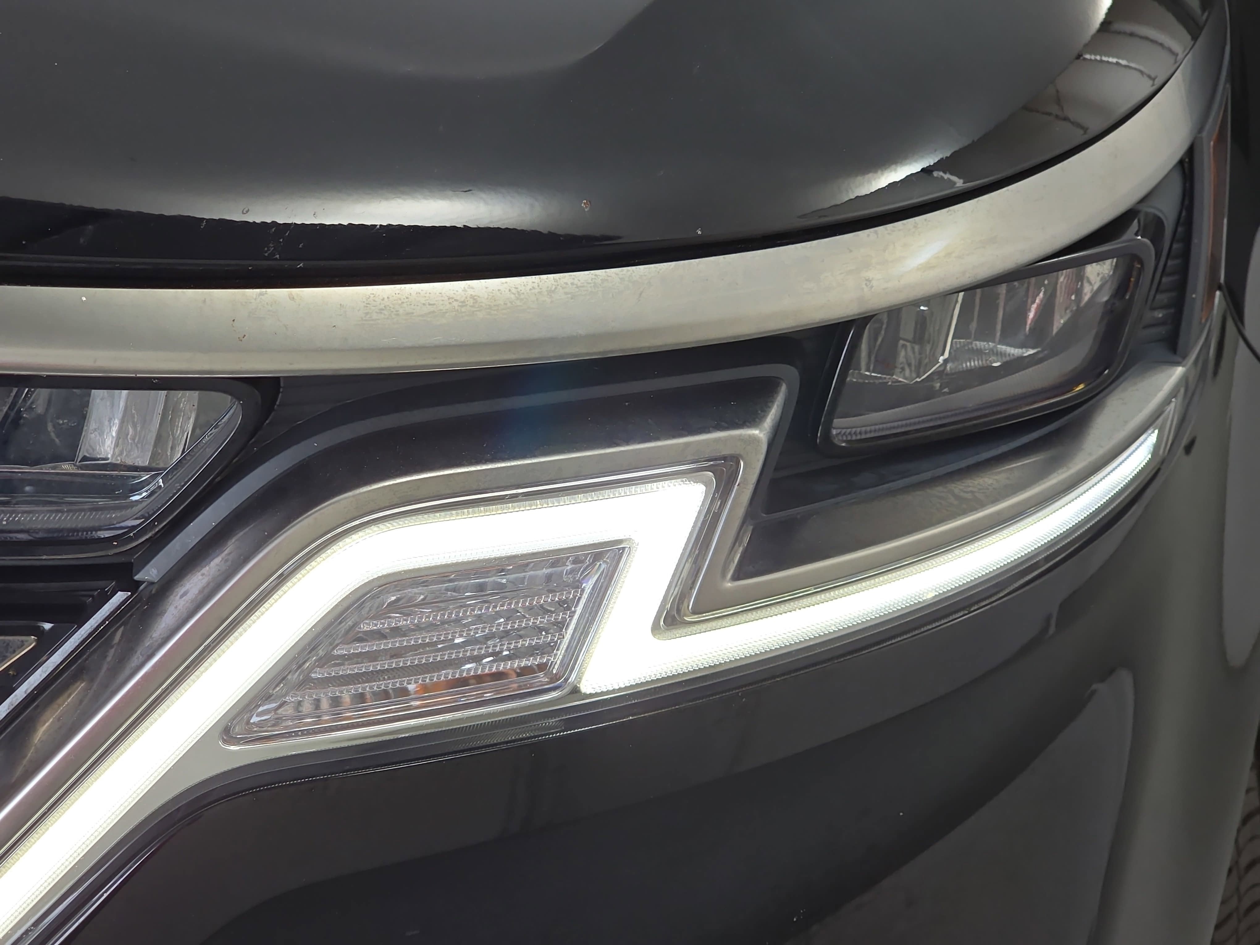 2024 Kia Carnival SX