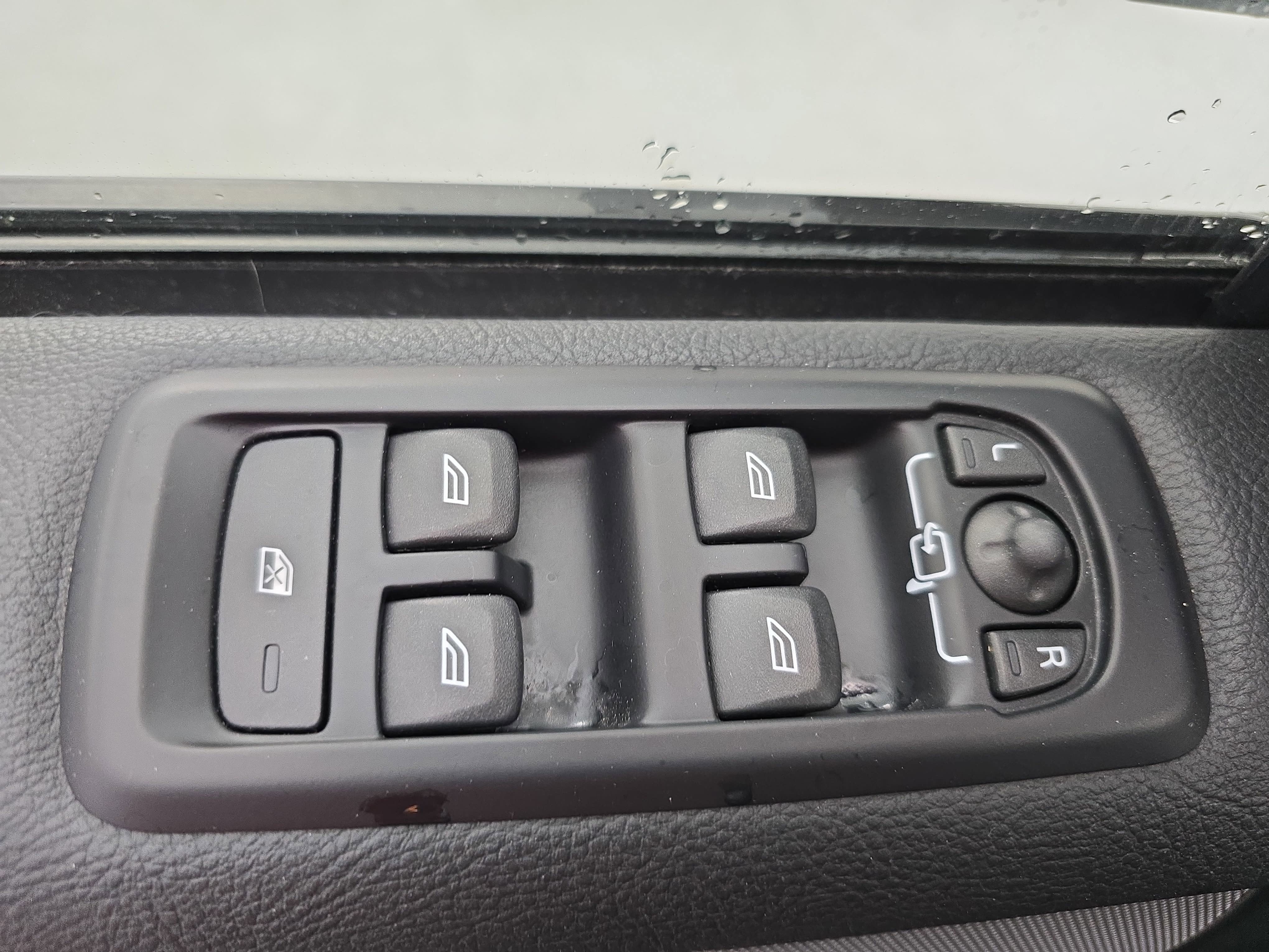 2013 Land Rover LR4 HSE